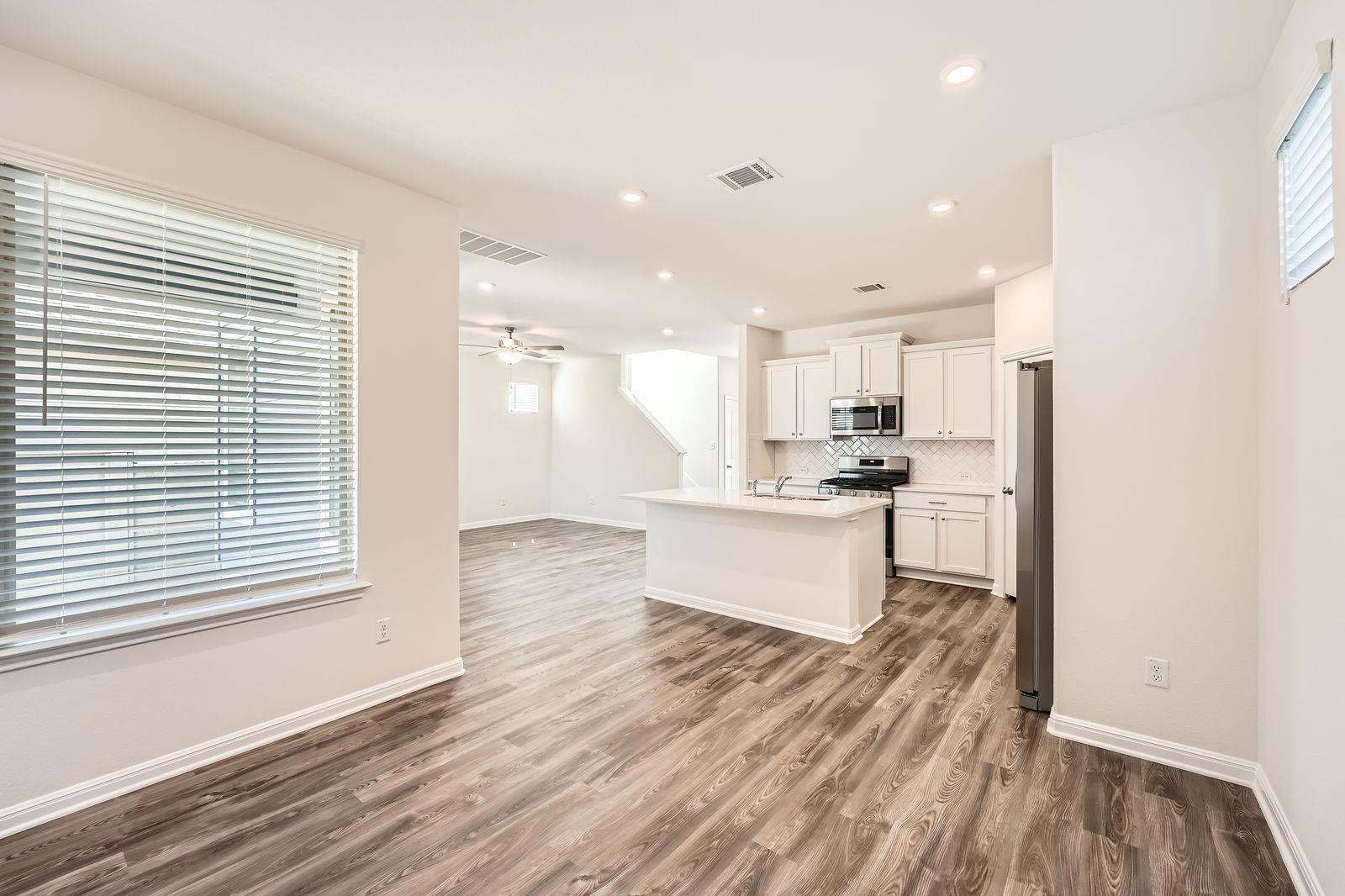 192 Weaver Ln, Bastrop, TX 78602