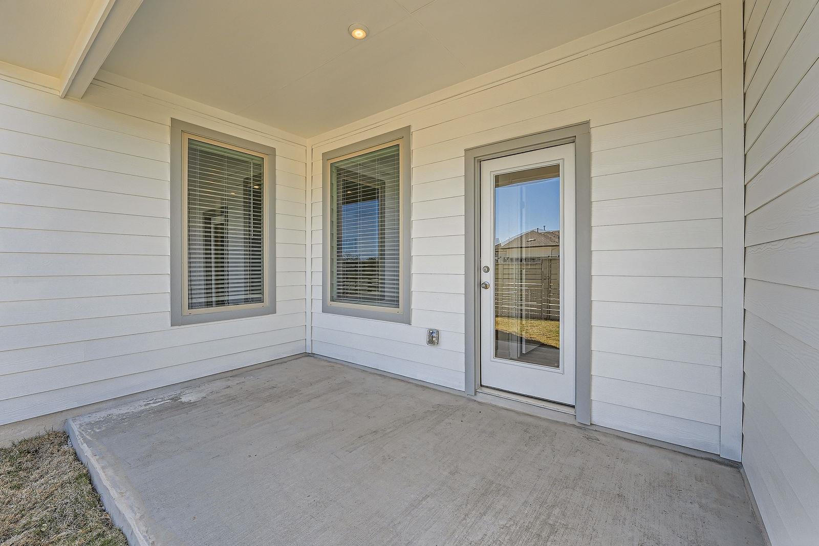 180 Weaver Ln, Bastrop, TX 78602