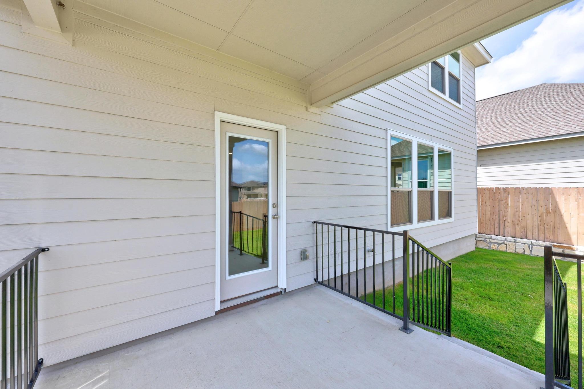 237 Robert Hightower Dr, Jarrell, TX 76537