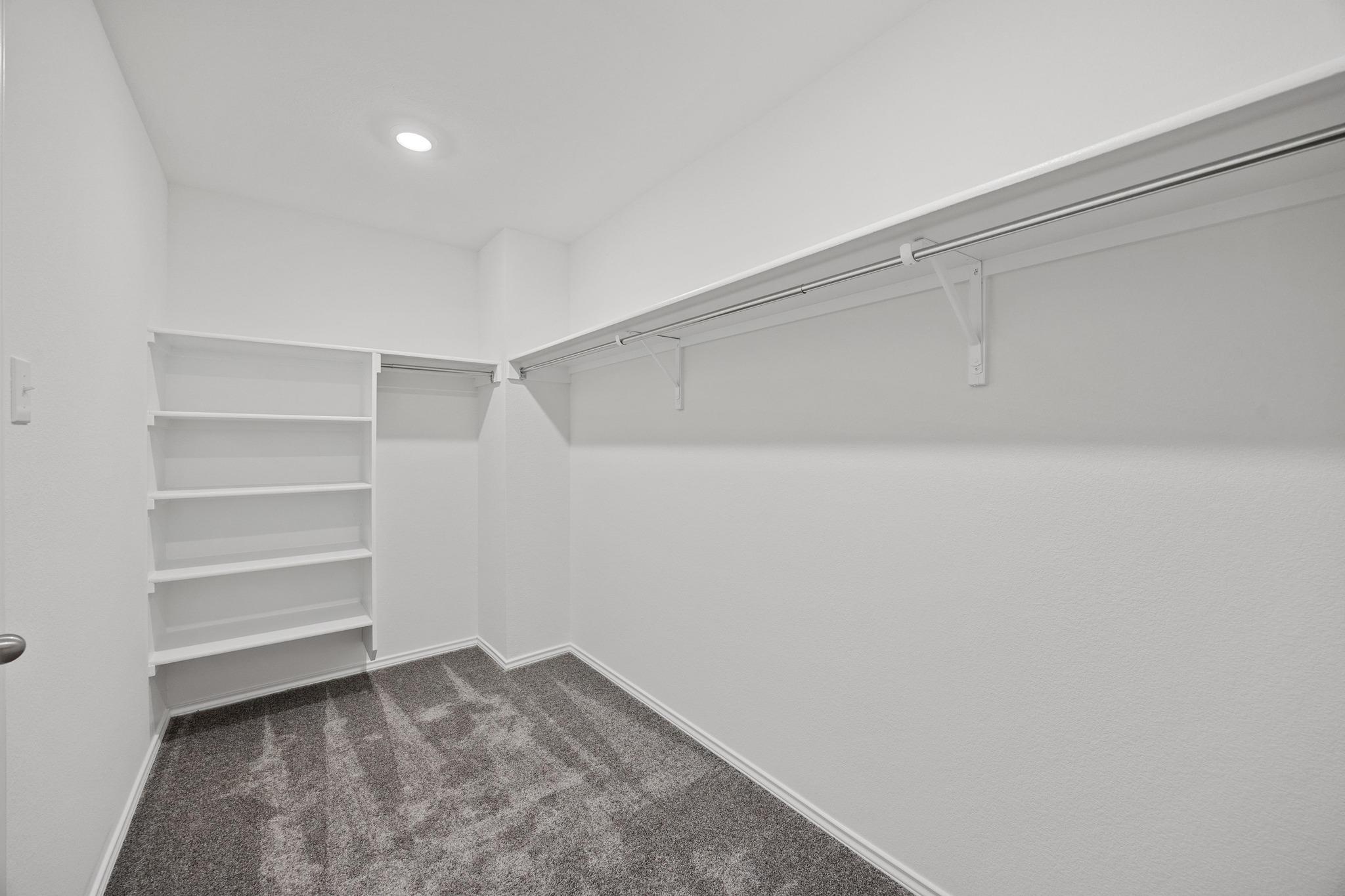 237 Robert Hightower Dr, Jarrell, TX 76537