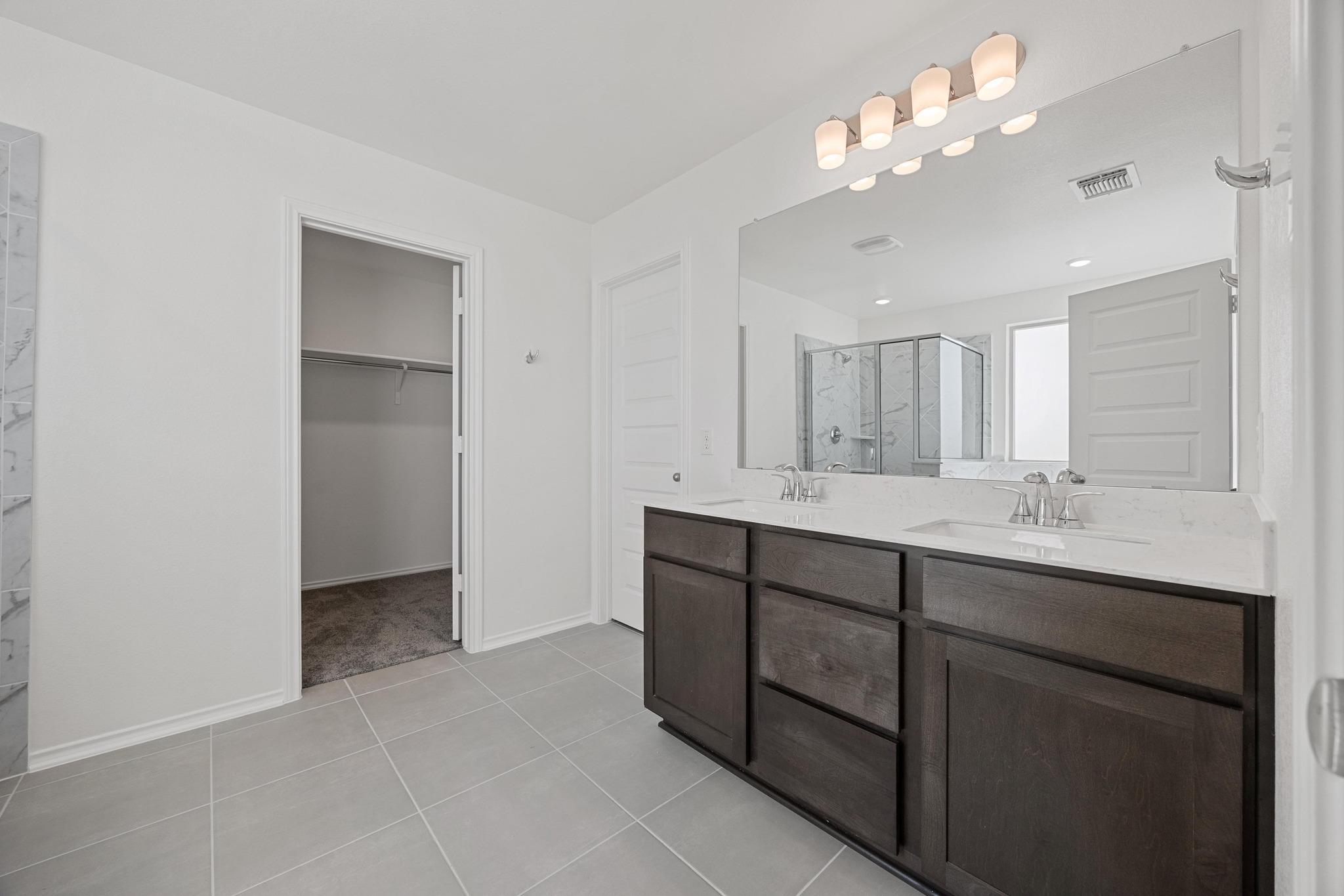 237 Robert Hightower Dr, Jarrell, TX 76537