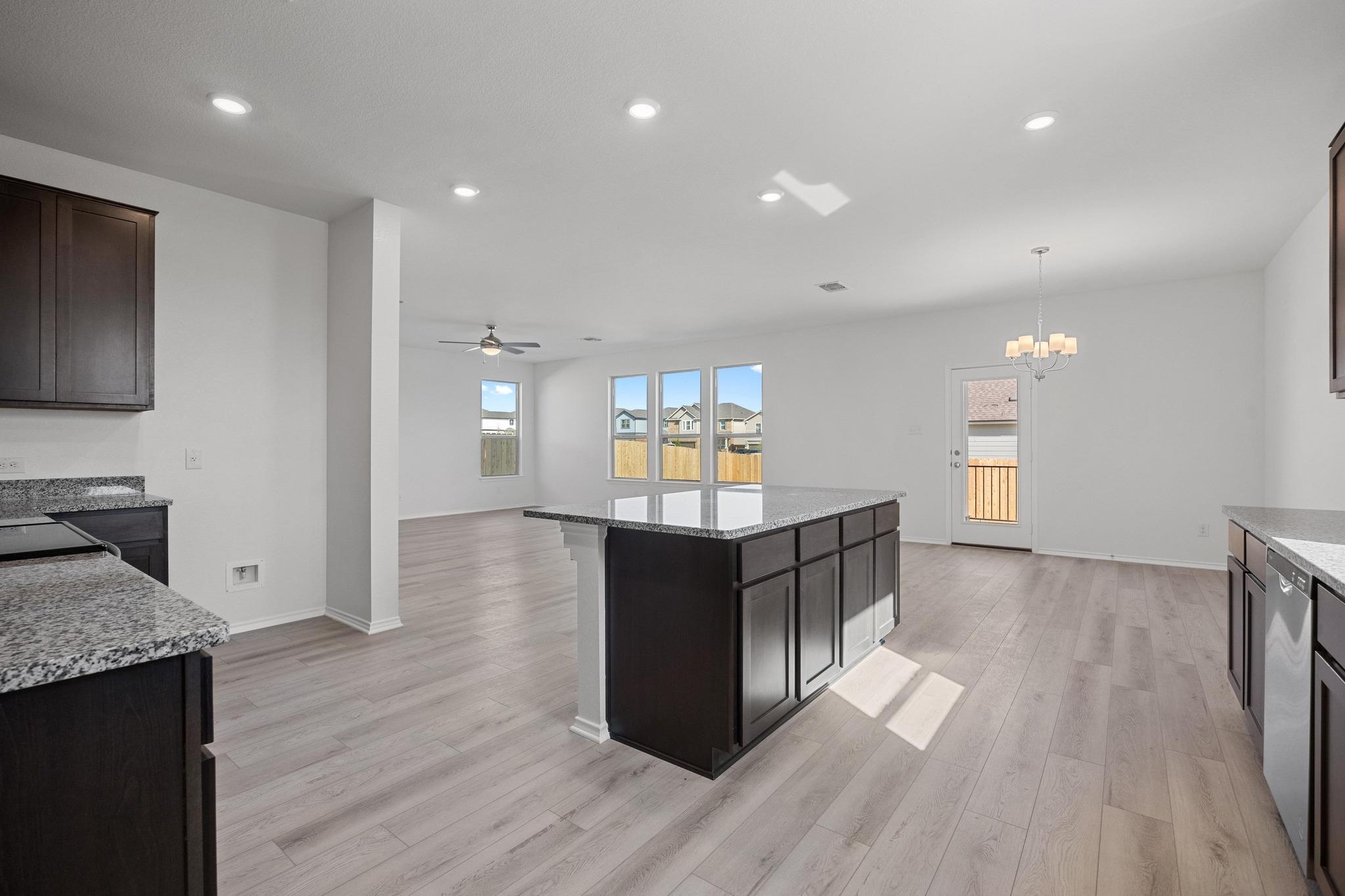 237 Robert Hightower Dr, Jarrell, TX 76537