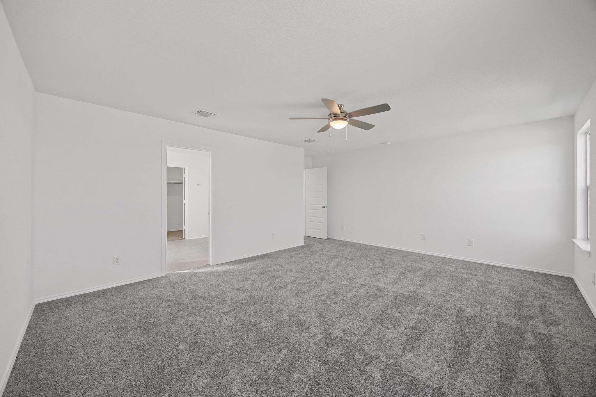 237 Robert Hightower Dr, Jarrell, TX 76537