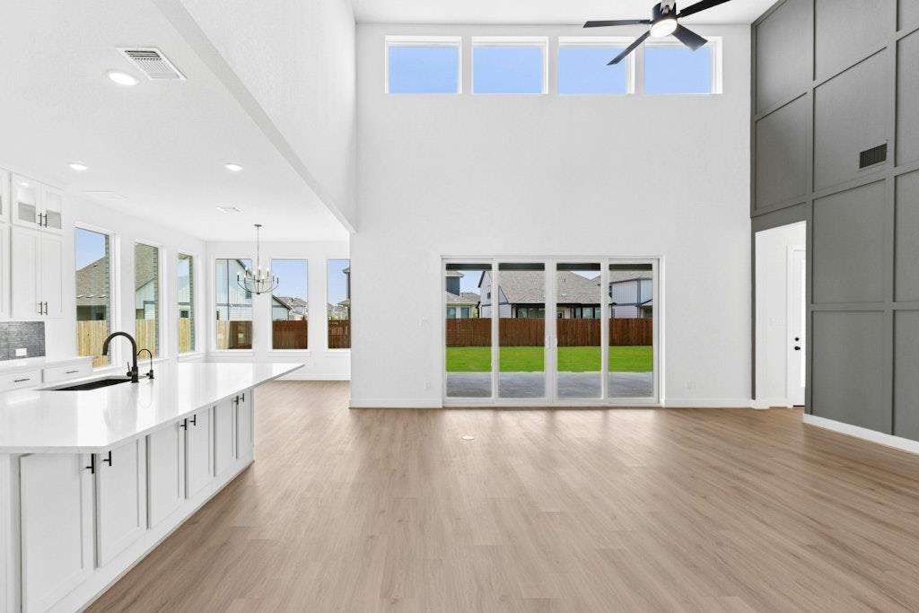 220 Reata Ridge Loop, Liberty Hill, TX 78642