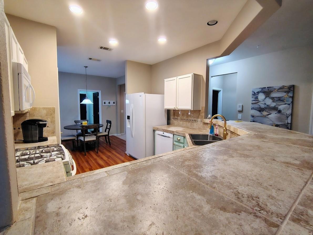 223 Bonham Loop, Georgetown, TX 78633