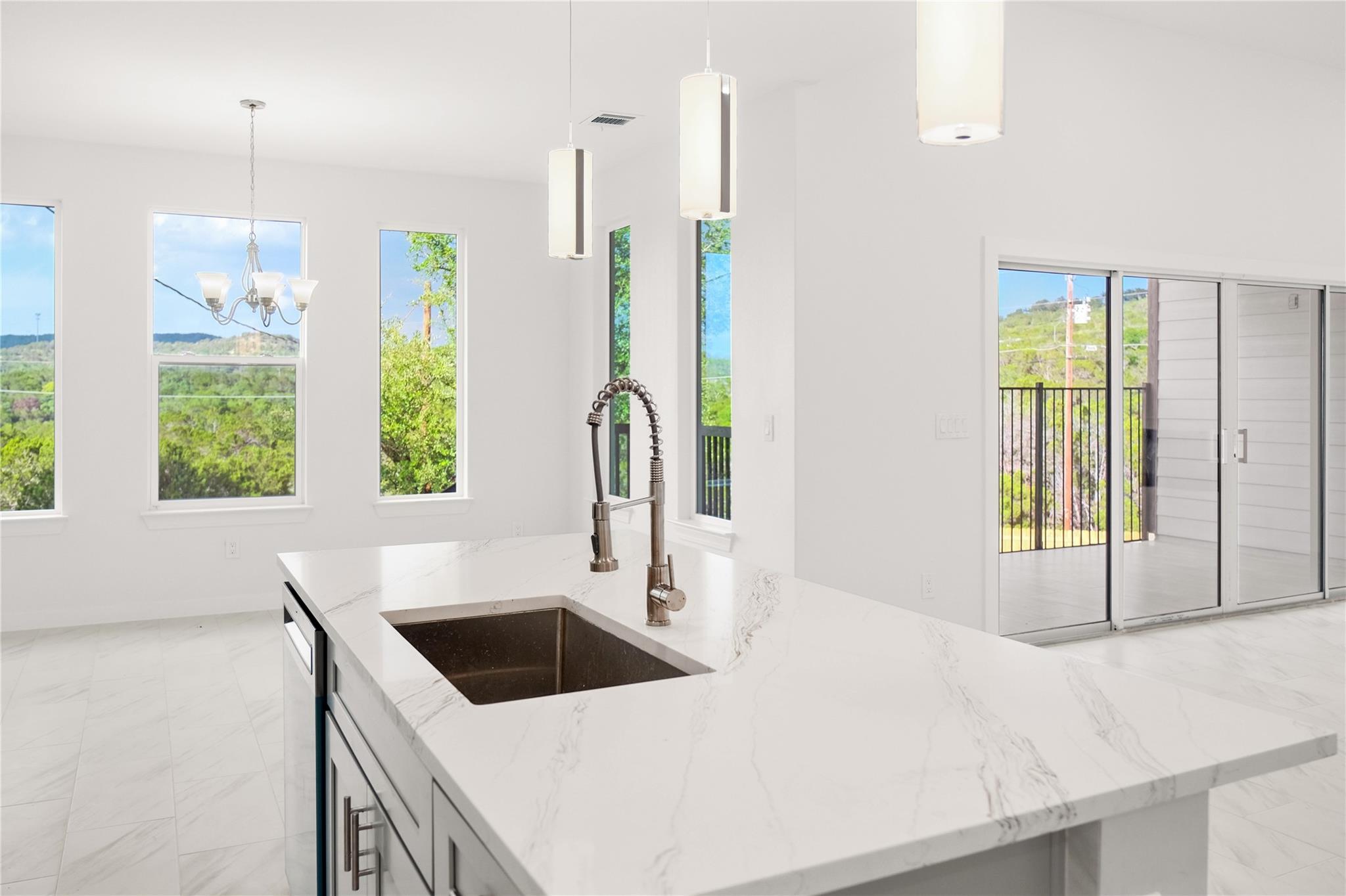 20612 Paseo De Vaca Dr, Lago Vista, TX 78645