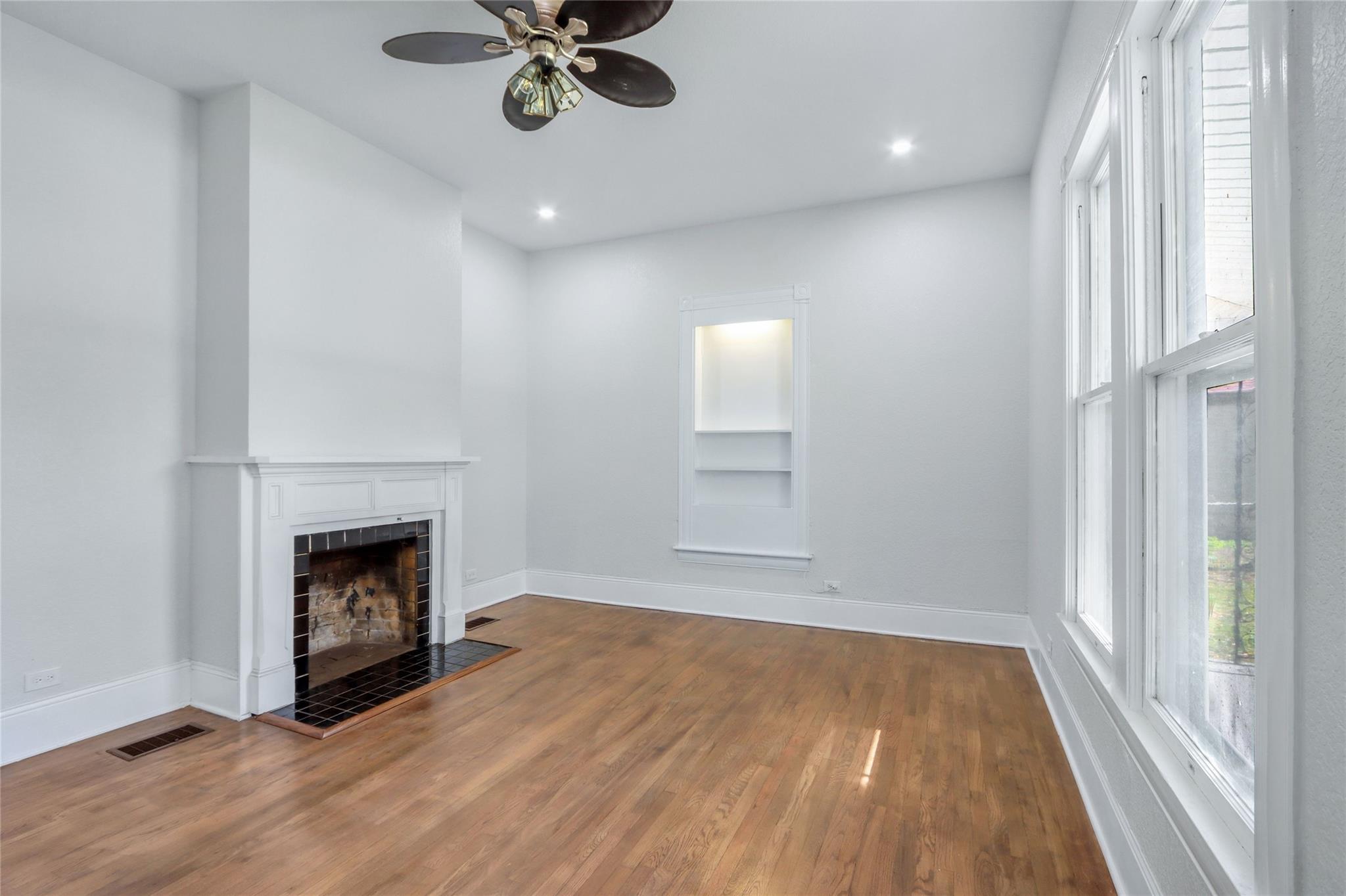 710 Jefferson Ave, Seguin, TX 78155