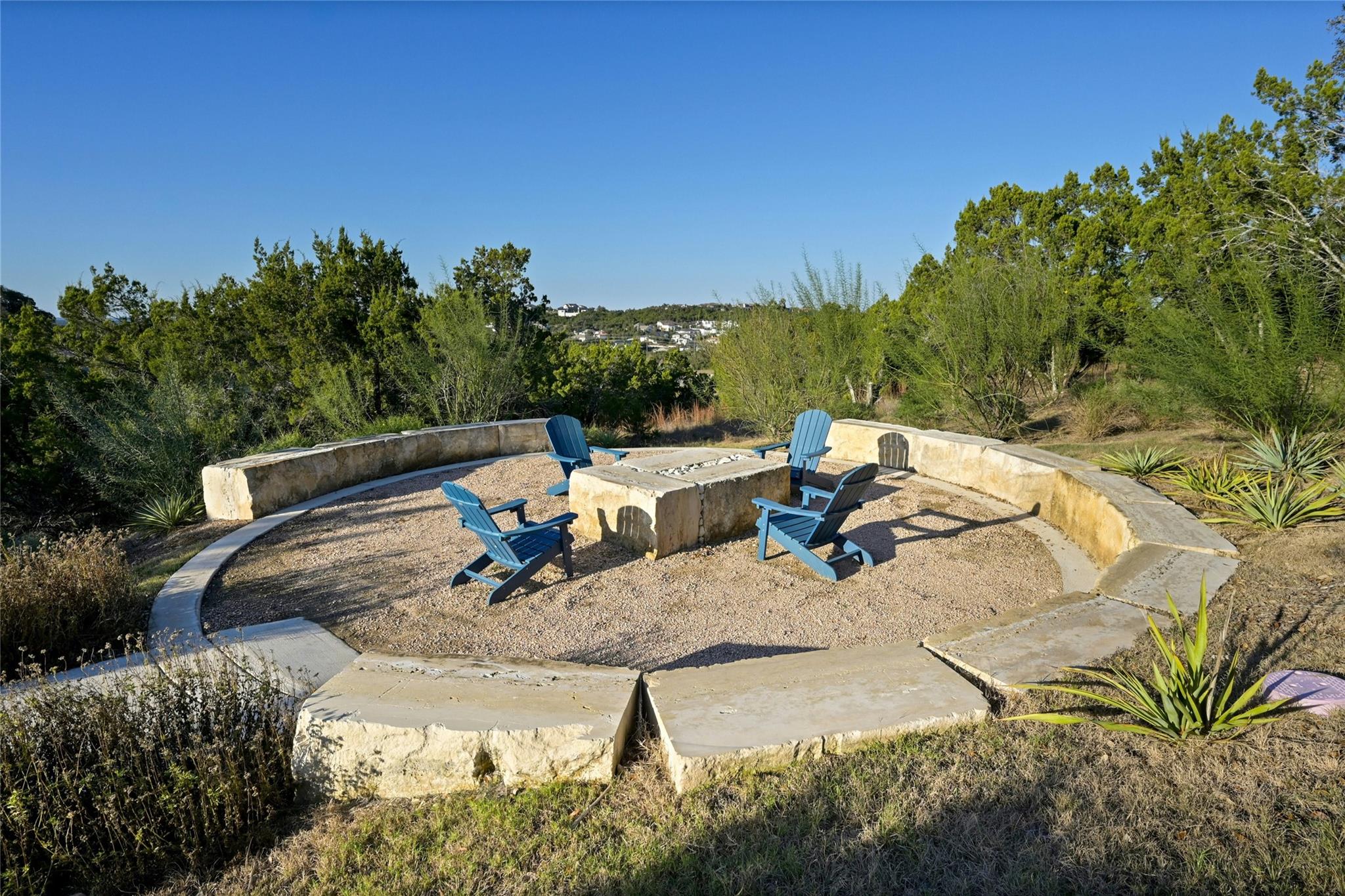 17116 Sagebrook Dr, Austin, TX 78738