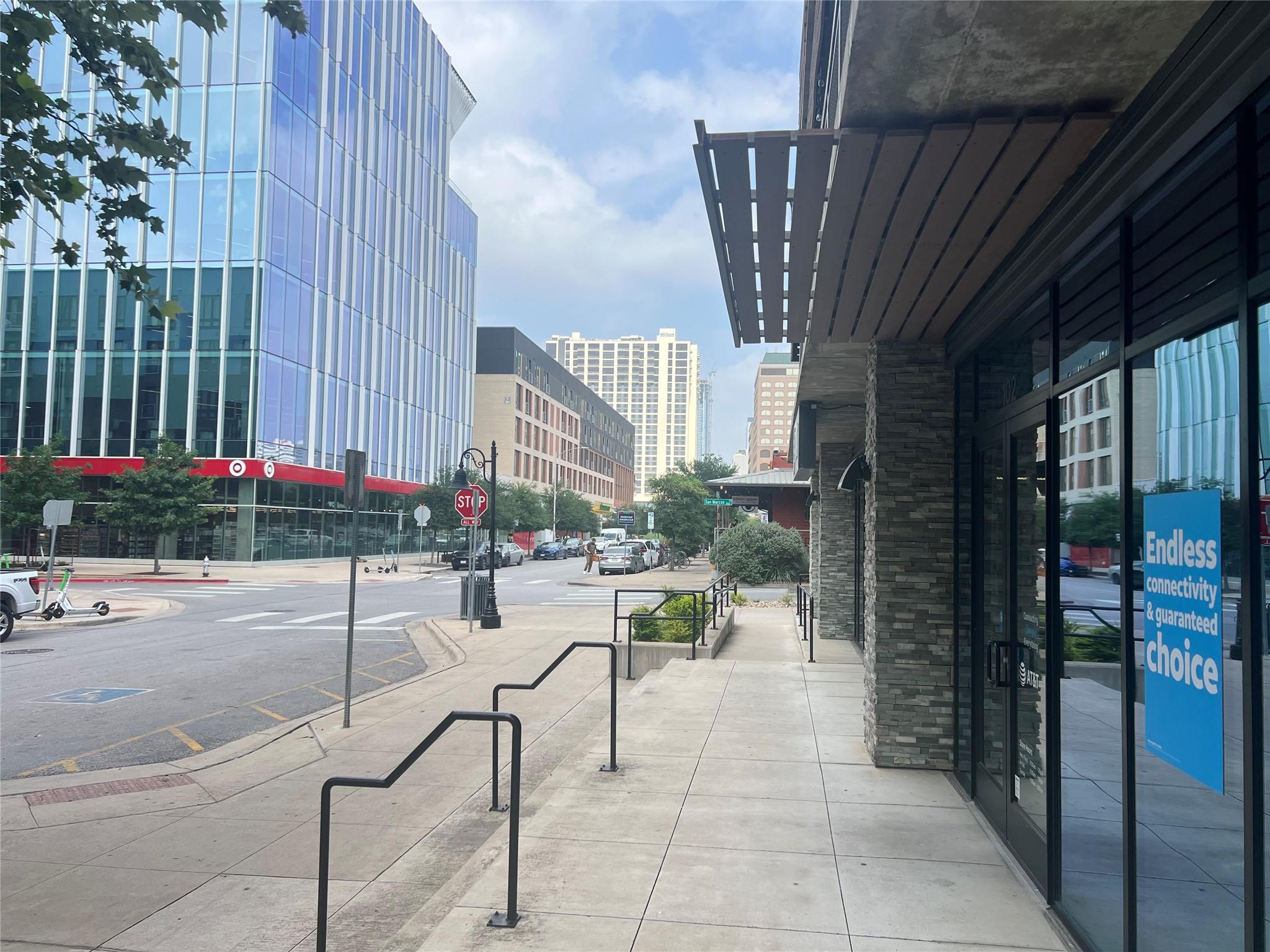 1000 E 5th St # 102, Austin, TX 78702