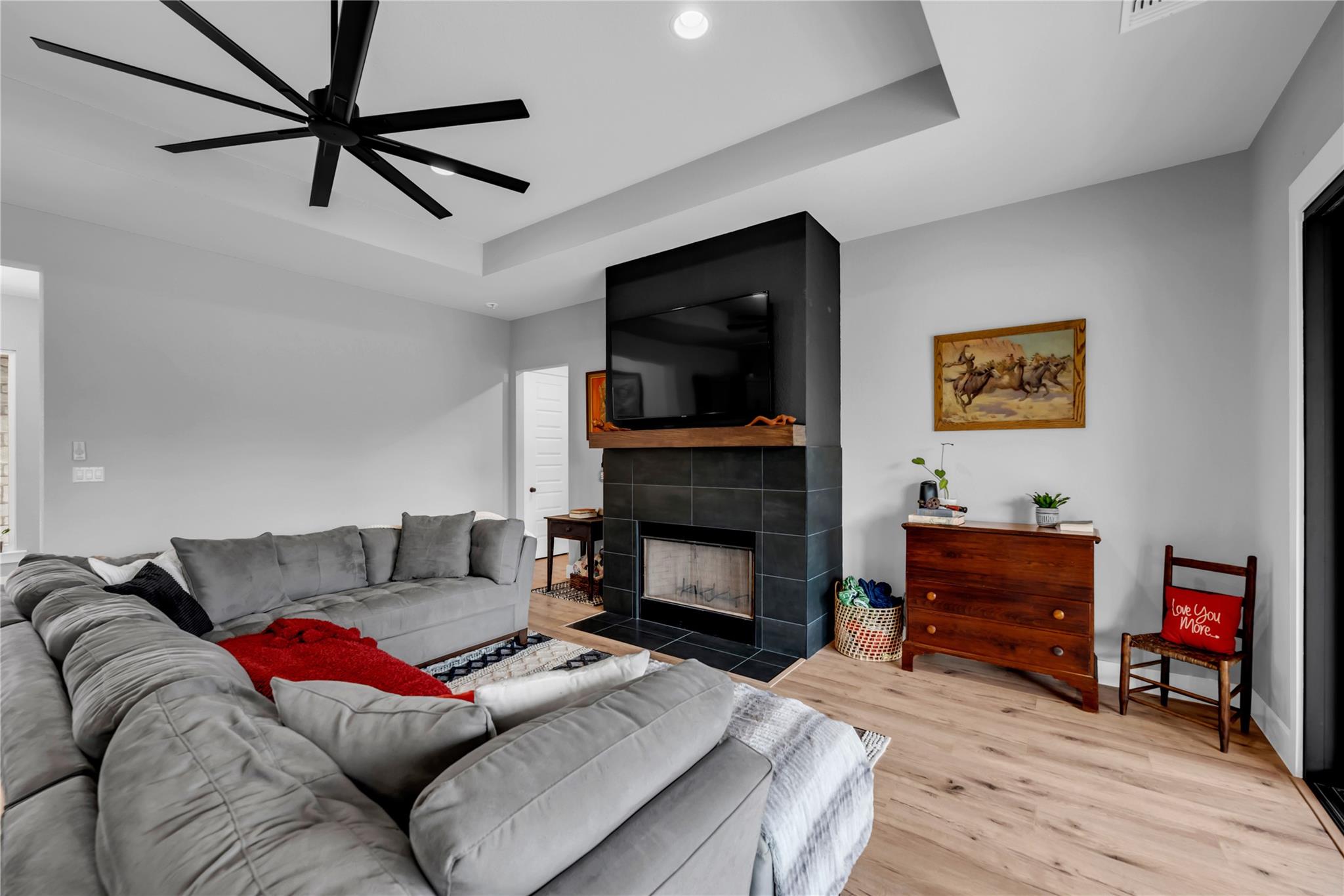 123 Wandering Oak Cir, Burnet, TX 78611