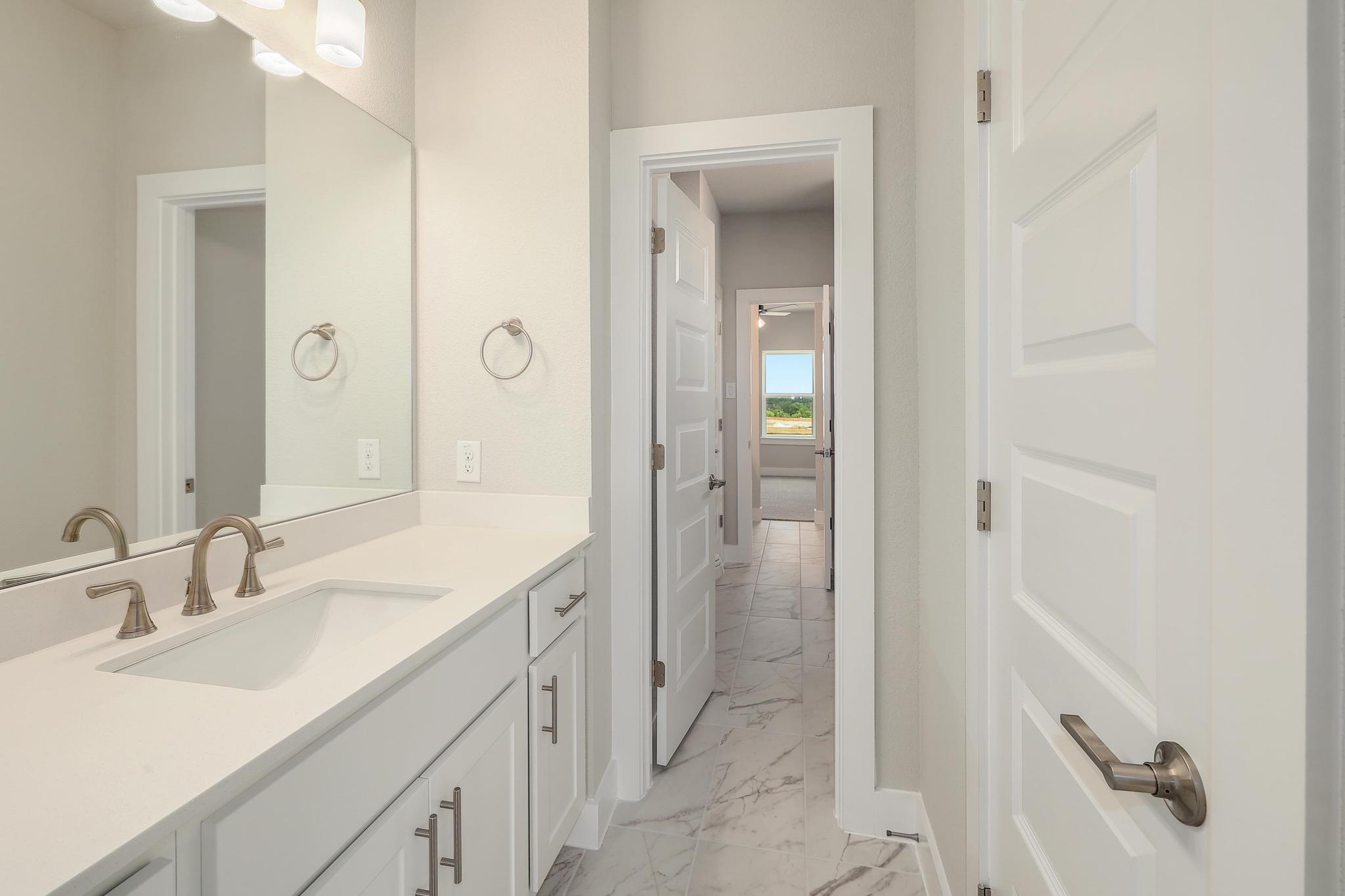 128 Irvine Pass, Liberty Hill, TX 78642