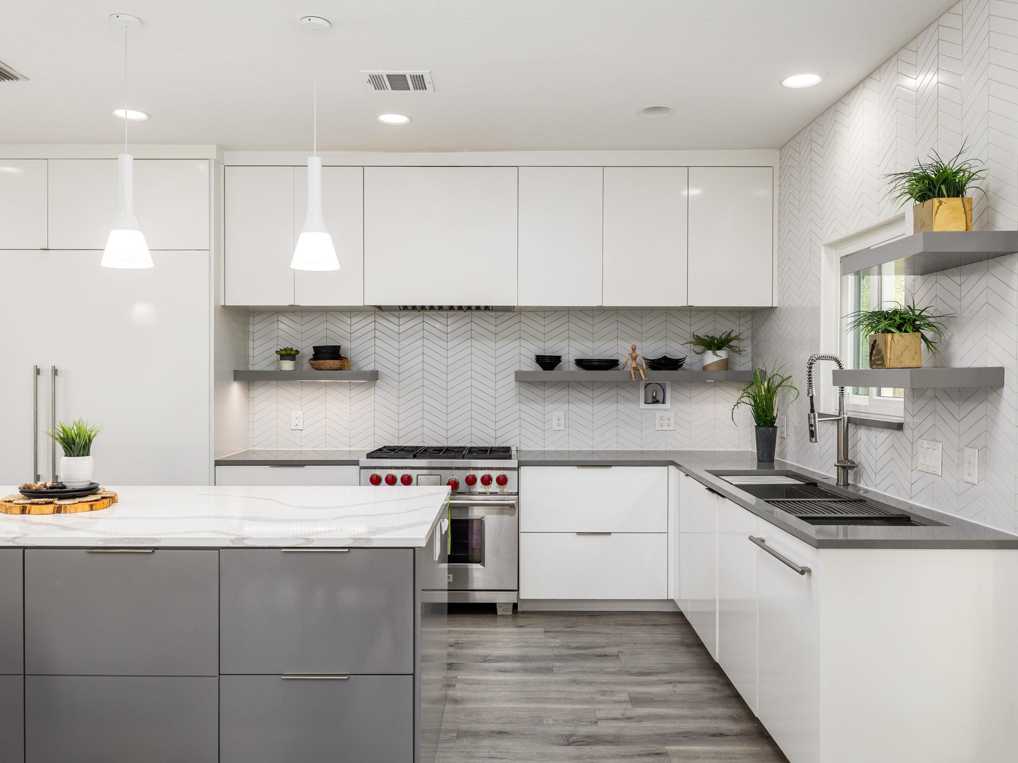 8004 Osborne Dr, Austin, TX 78729