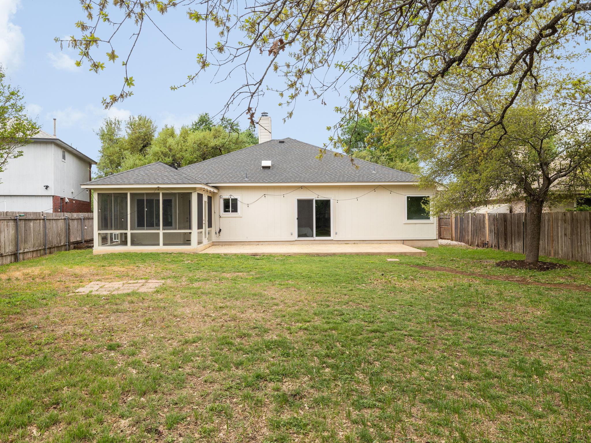 8004 Osborne Dr, Austin, TX 78729