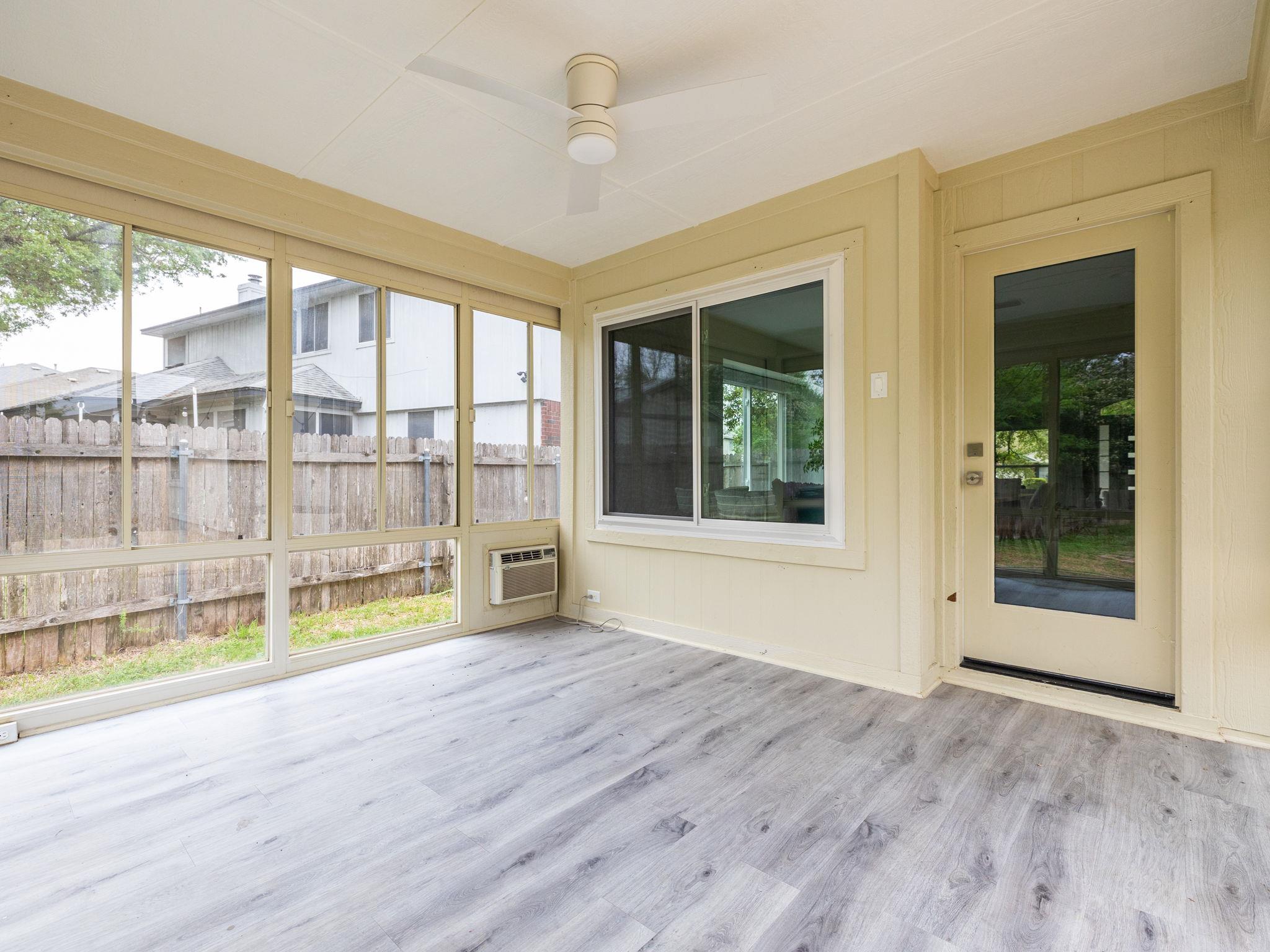 8004 Osborne Dr, Austin, TX 78729