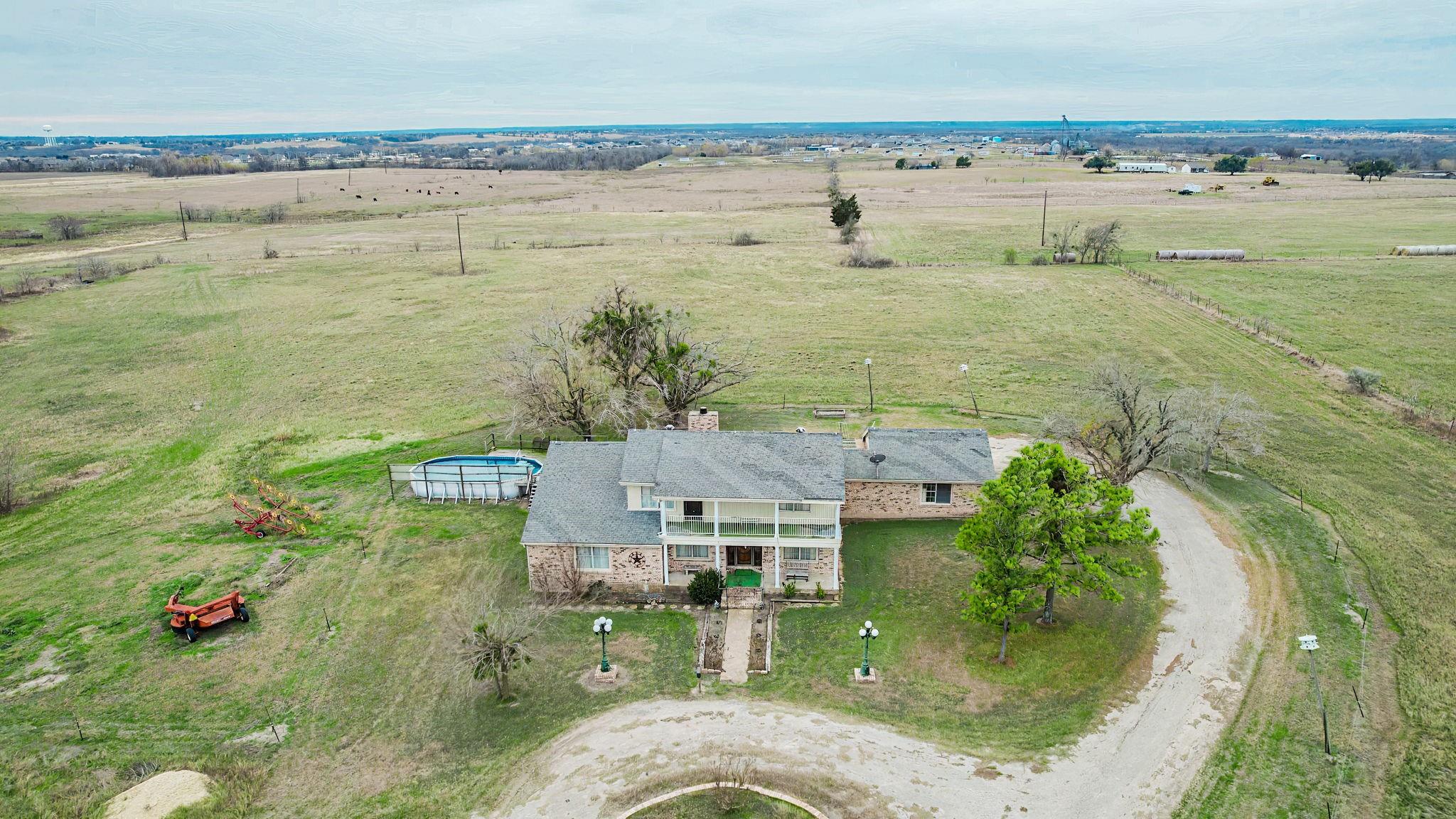 17809-17711 Fm-1100, Elgin, TX 78621