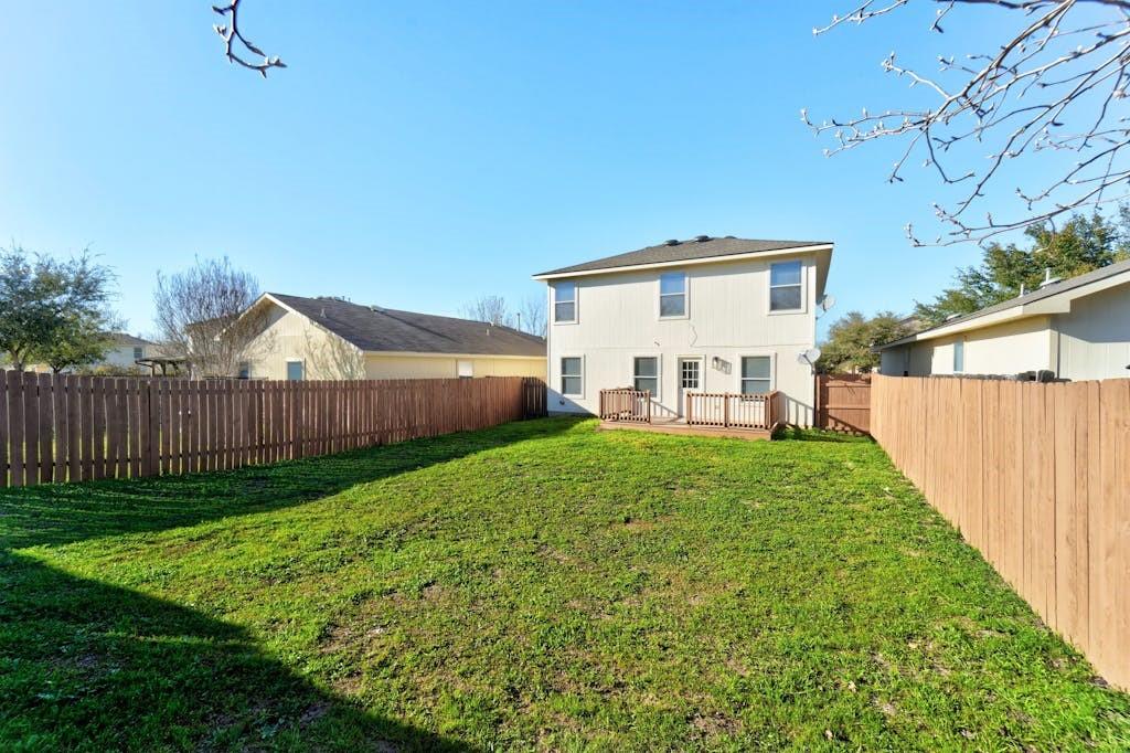 152 Black Frst, Buda, TX 78610