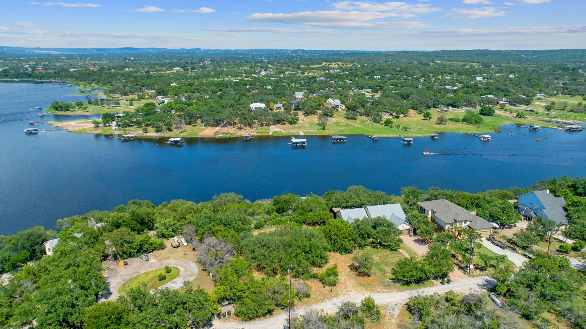 509, 513 Nomad Dr, Spicewood, TX 78669