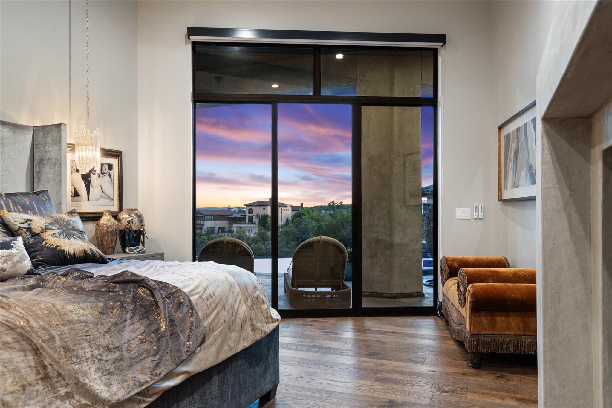 19204 Secretariat Pl, Spicewood, TX 78669