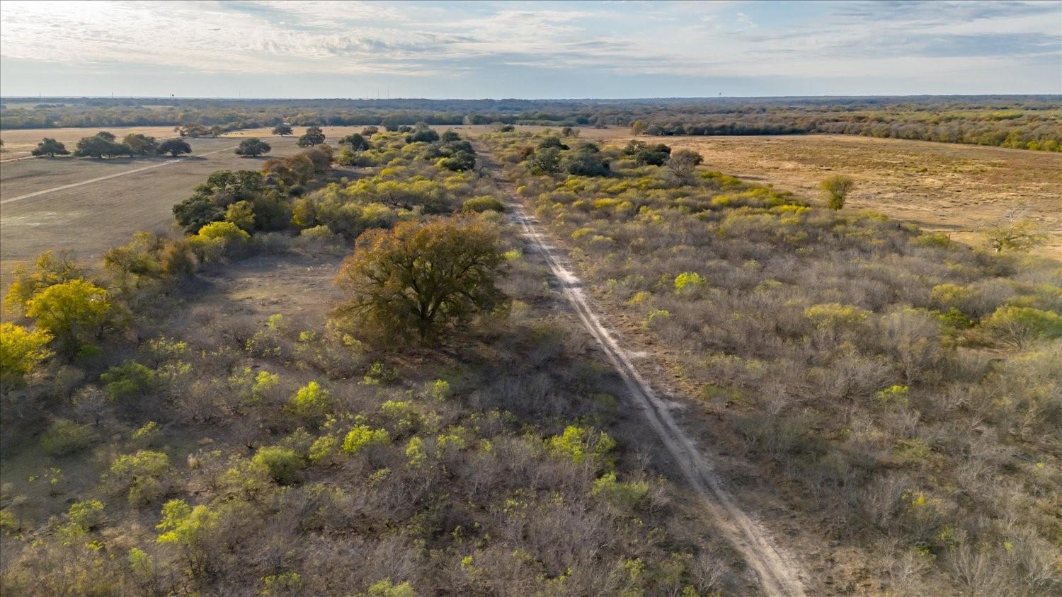 14858 Fm 1322, Luling, TX 78648