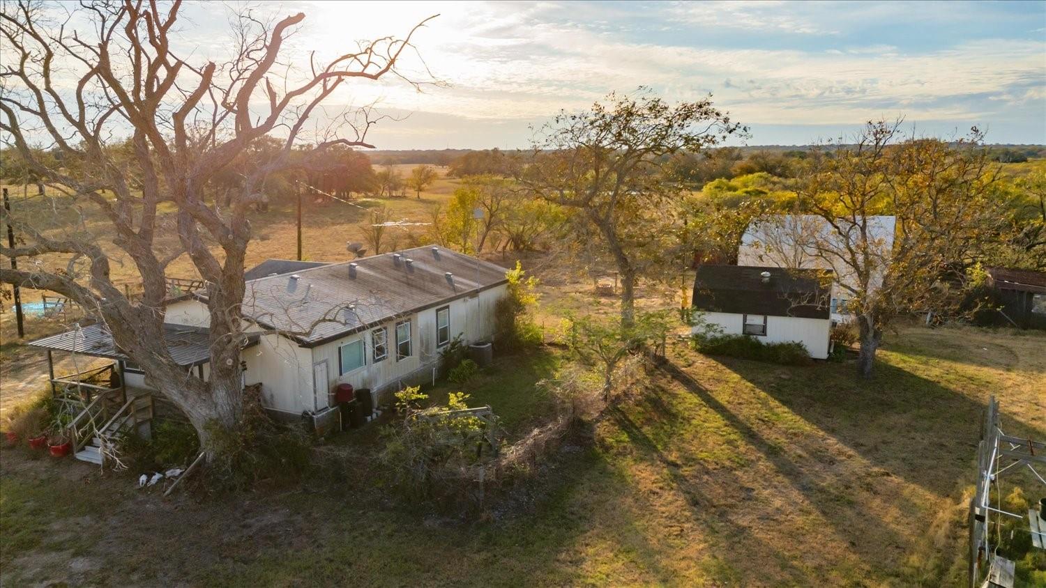 14858 Fm 1322, Luling, TX 78648