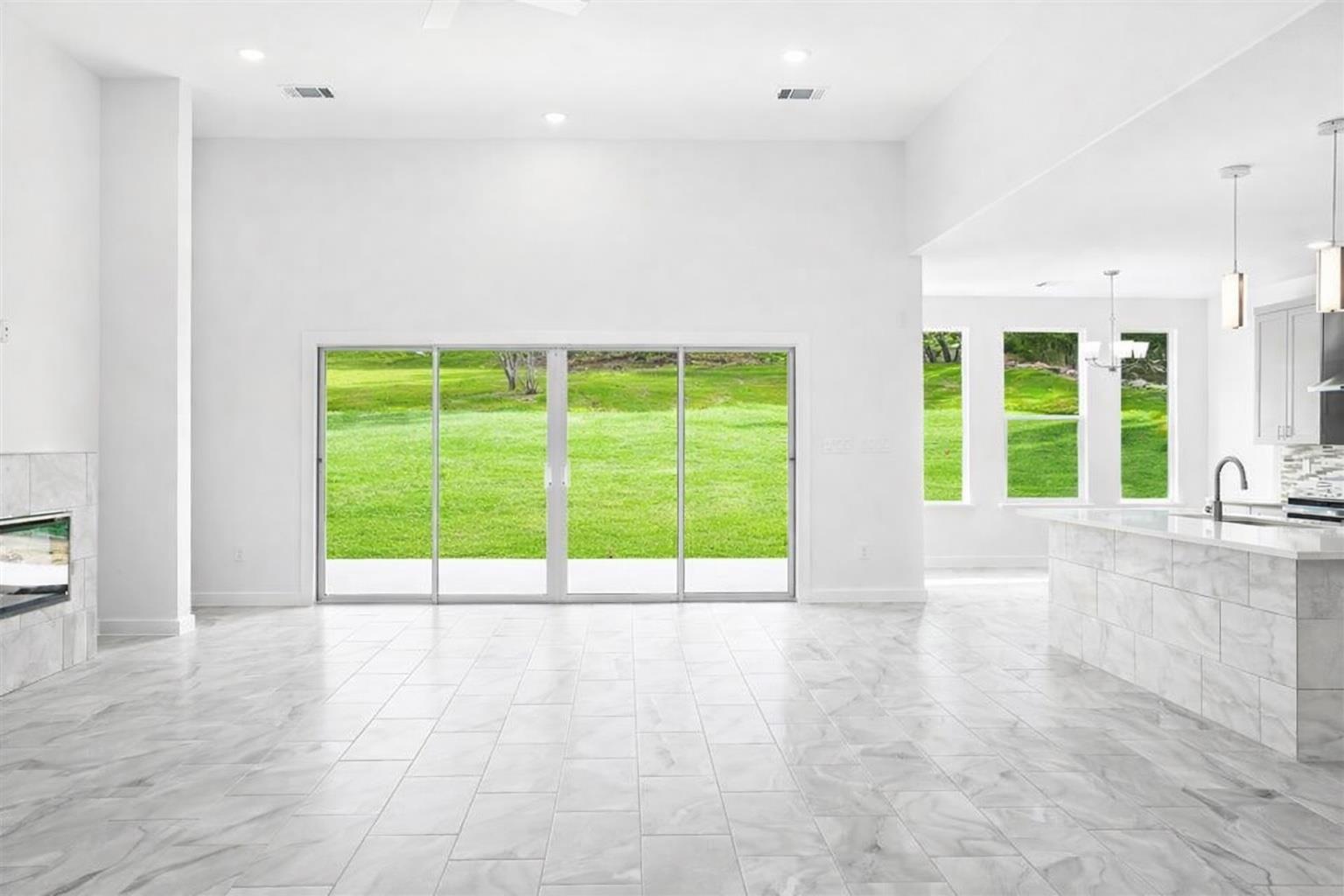 20714 Northland Dr, Lago Vista, TX 78645