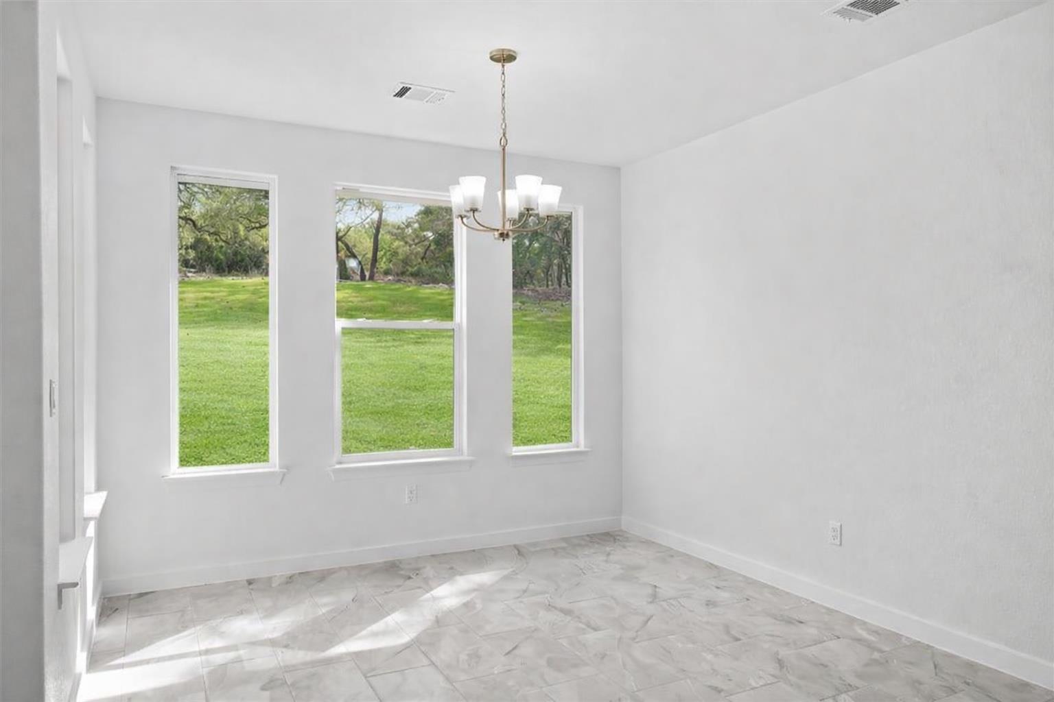 20714 Northland Dr, Lago Vista, TX 78645