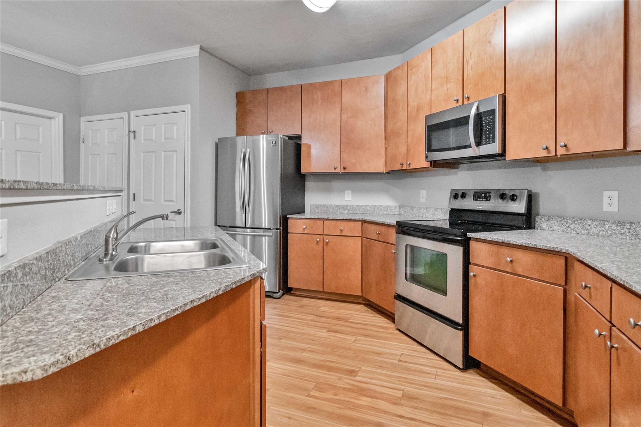 2502 Leon St # 205, Austin, TX 78705
