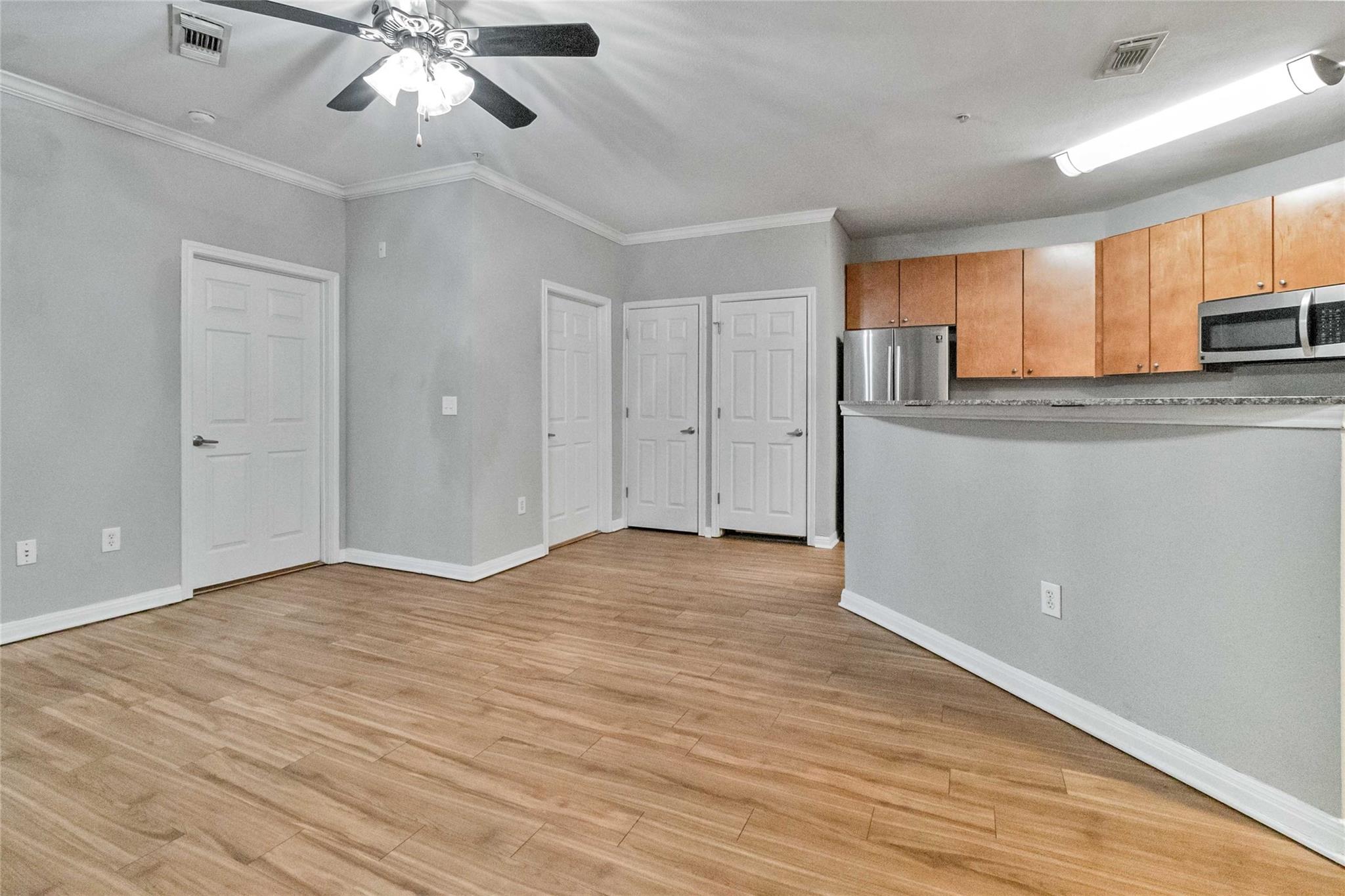 2502 Leon St # 205, Austin, TX 78705