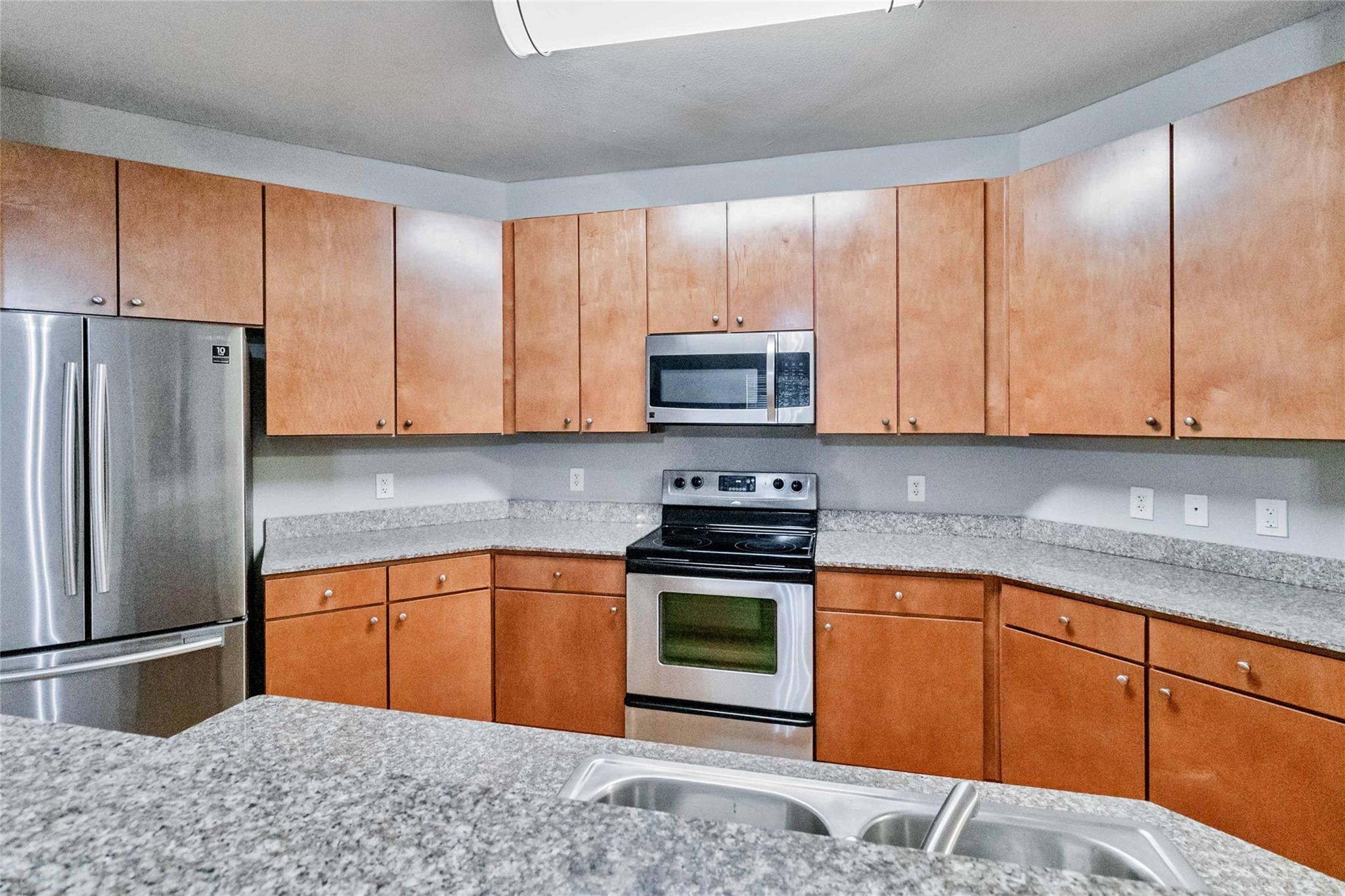 2502 Leon St # 205, Austin, TX 78705