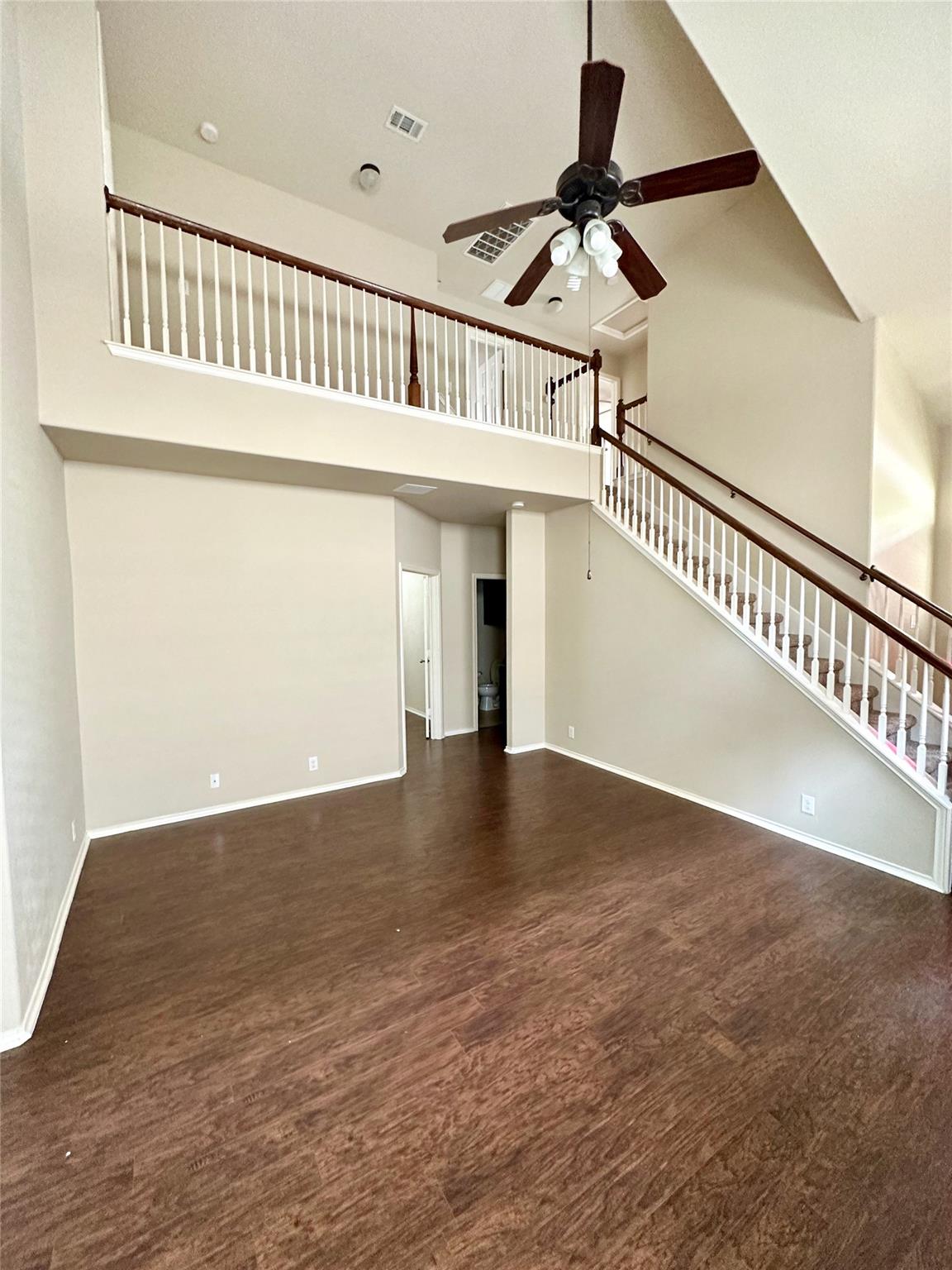 8633 White Ibis Dr, Austin, TX 78729
