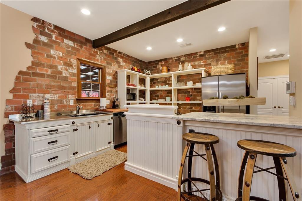 2350 Wilson St, Austin, TX 78704