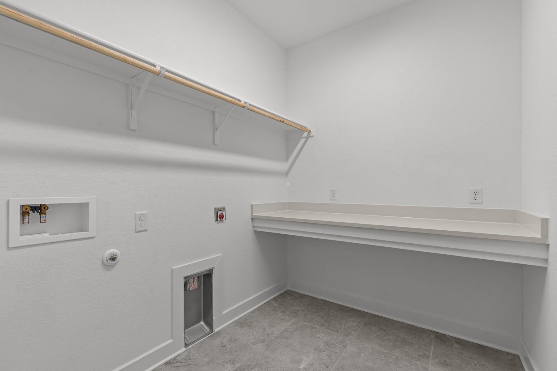 1021 Lucinda Williams Dr, Austin, TX 78744