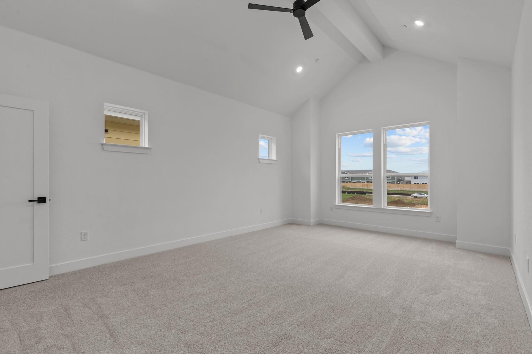 1021 Lucinda Williams Dr, Austin, TX 78744