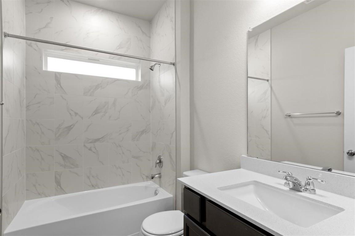 116 Outlaw Dr, Jarrell, TX 76537