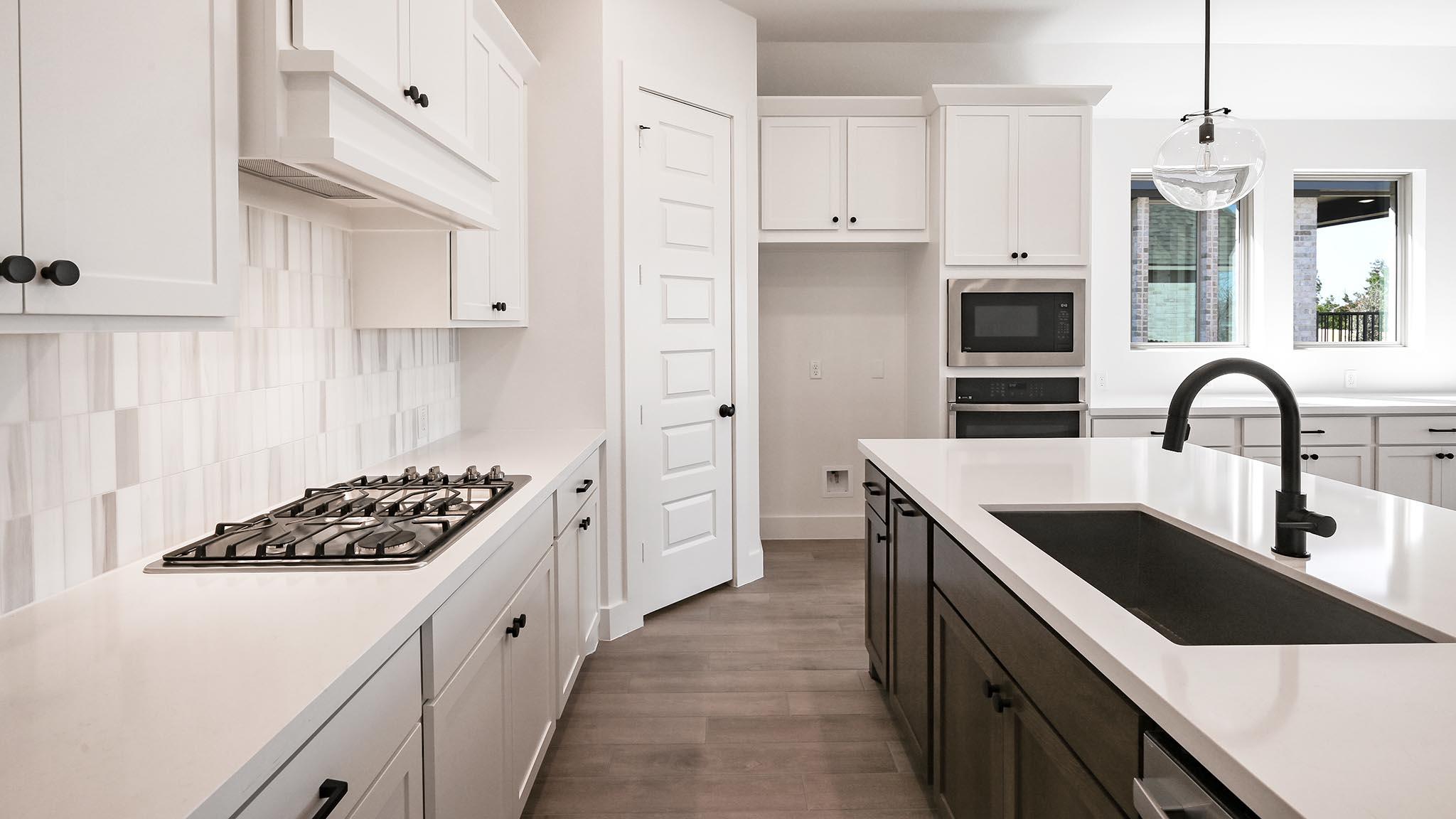 417 Cyrus Milton Dr, Buda, TX 78610