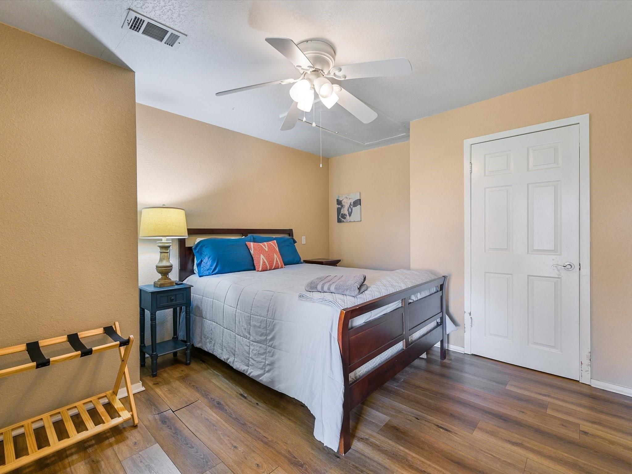 148 Highway 71 E, Smithville, TX 78957