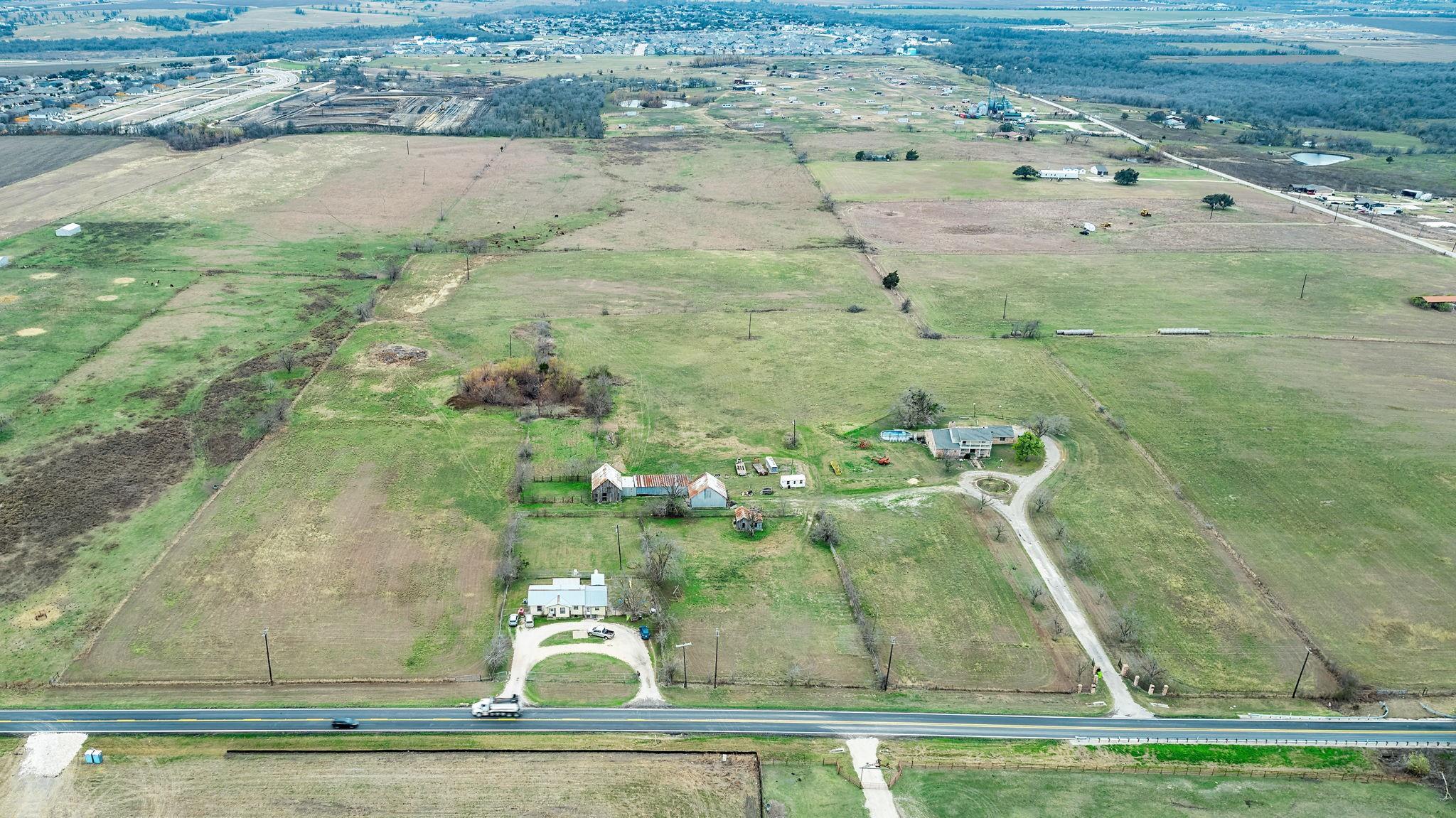 17809 FM 1100, Elgin, TX 78621