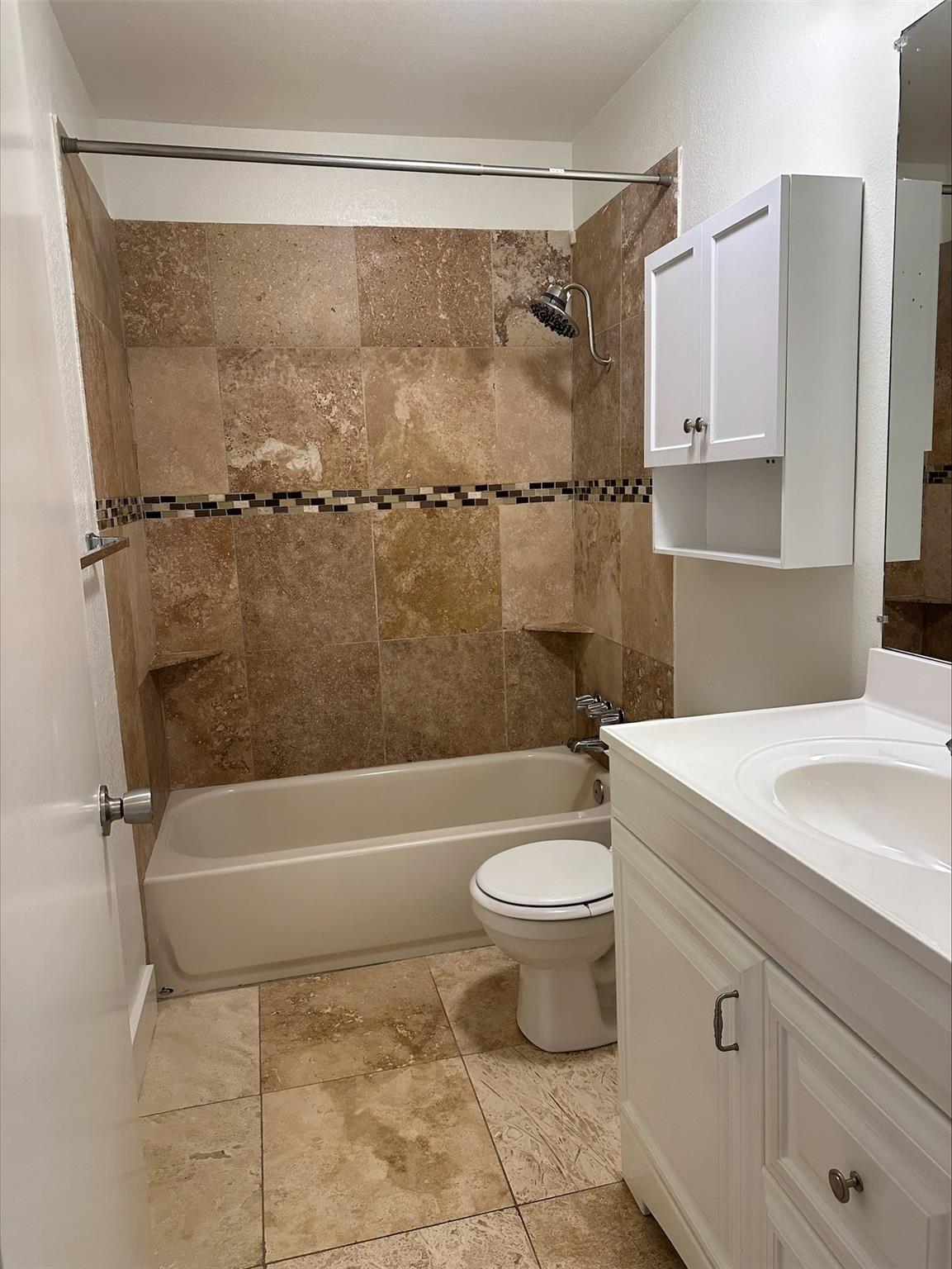 1604 Southgate Cir # A, Austin, TX 78704