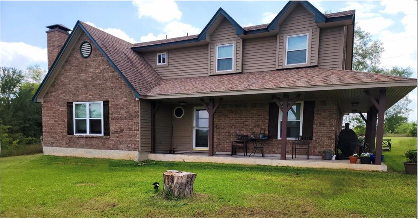 1842 Schuelke Rd, Lockhart, TX 78644