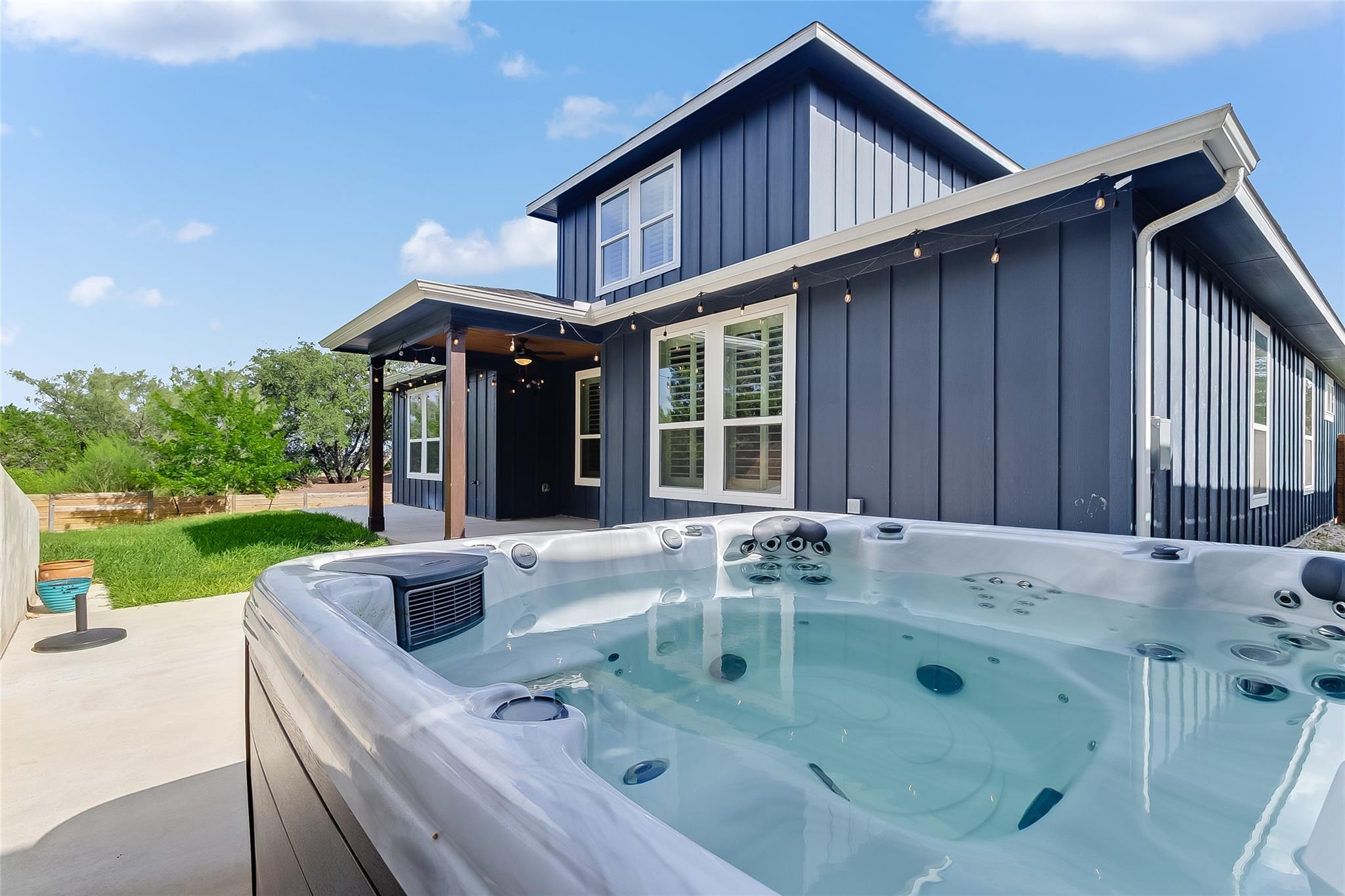 20104 Byrd Ave, Lago Vista, TX 78645