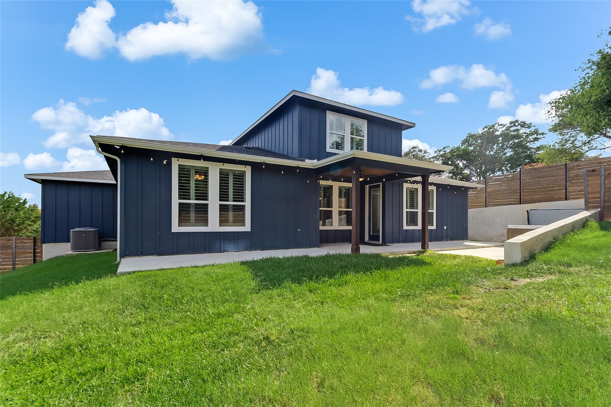 20104 Byrd Ave, Lago Vista, TX 78645