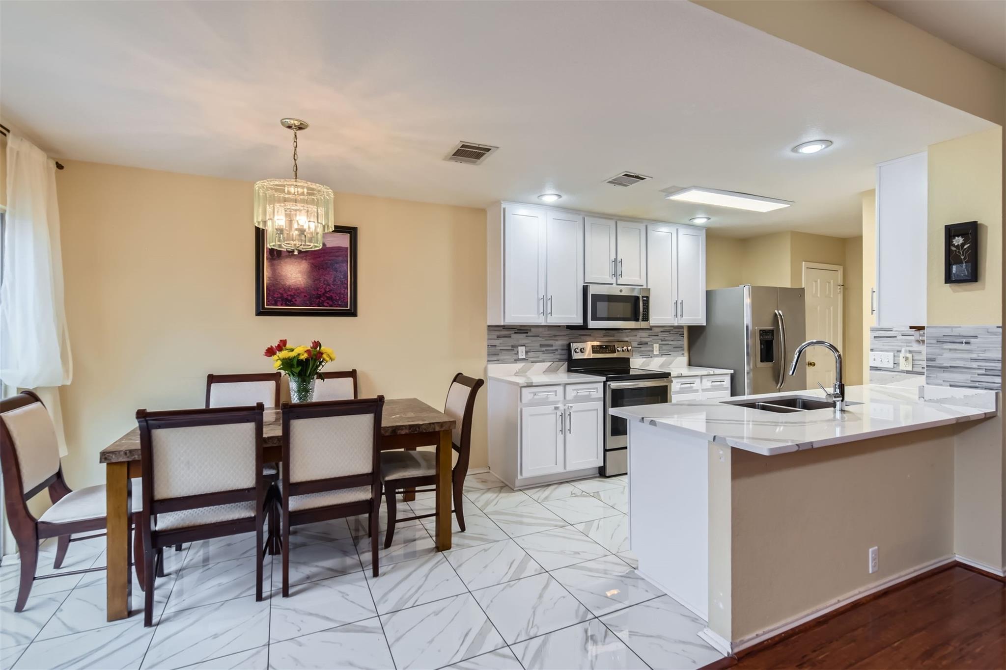 2009 Kaiser Dr, Austin, TX 78748