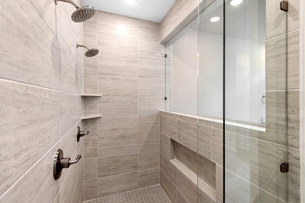 121 Irvine Pass, Liberty Hill, TX 78642