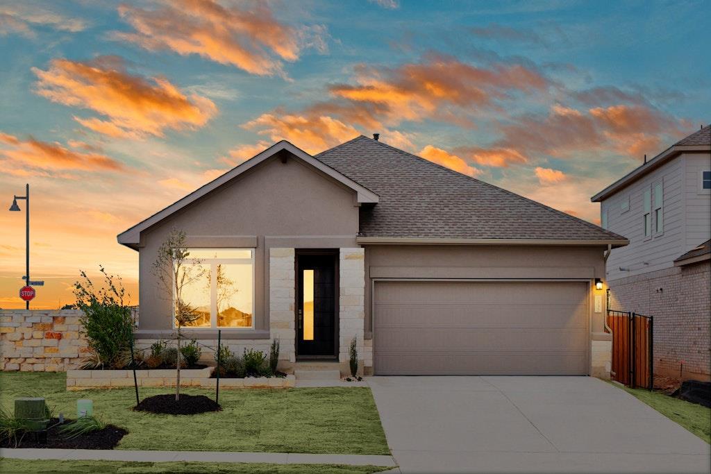 332 Amista Dr, Liberty Hill, TX 78642