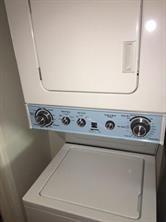 2104 Enfield Rd, Austin, TX 78703