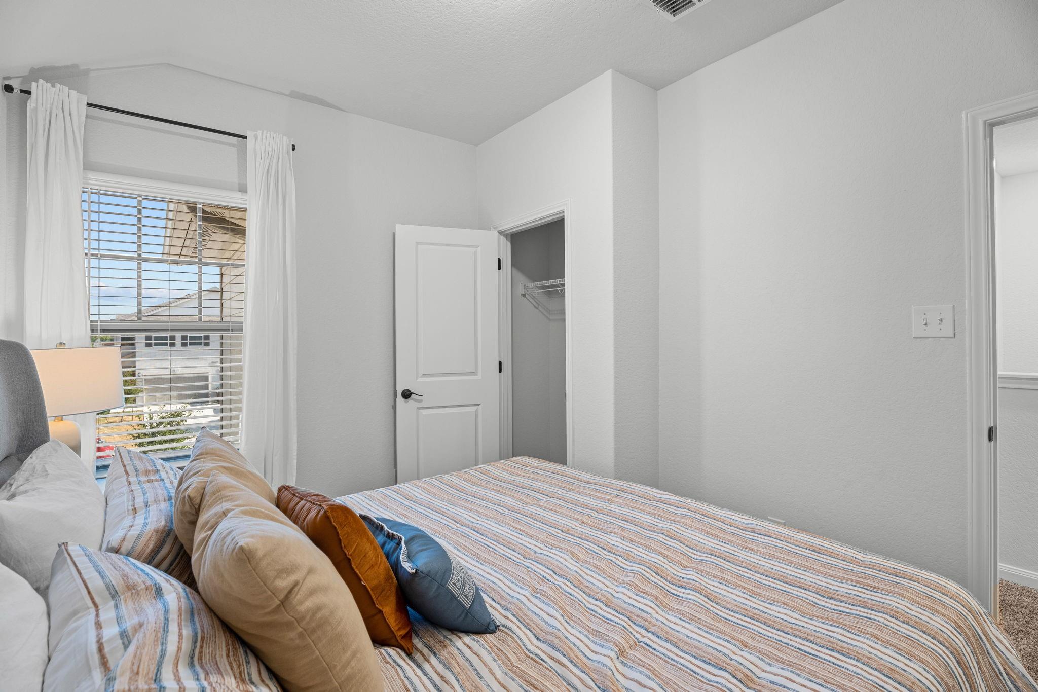 10319 Lynwood Br # 101, San Antonio, TX 78245