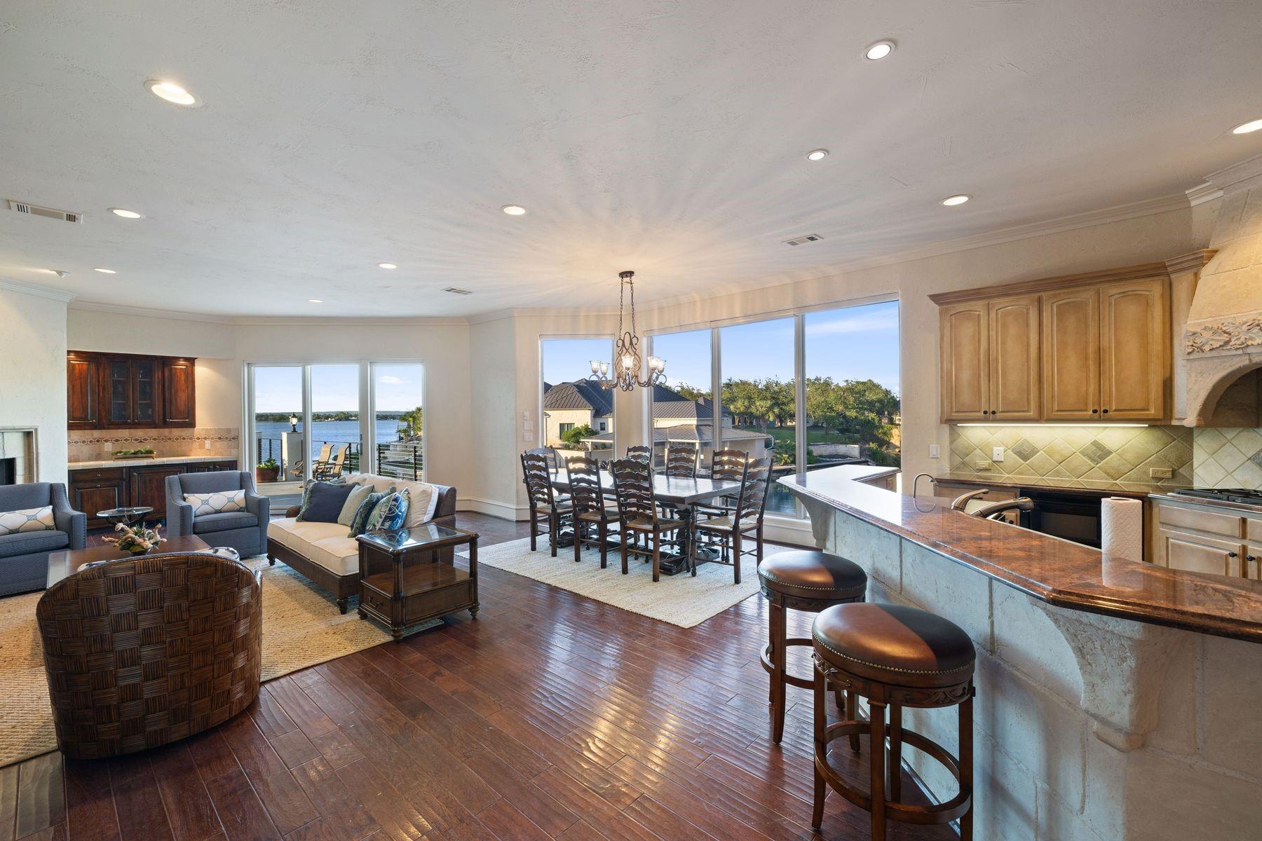 108 Wennmohs Pl, Horseshoe Bay, TX 78657