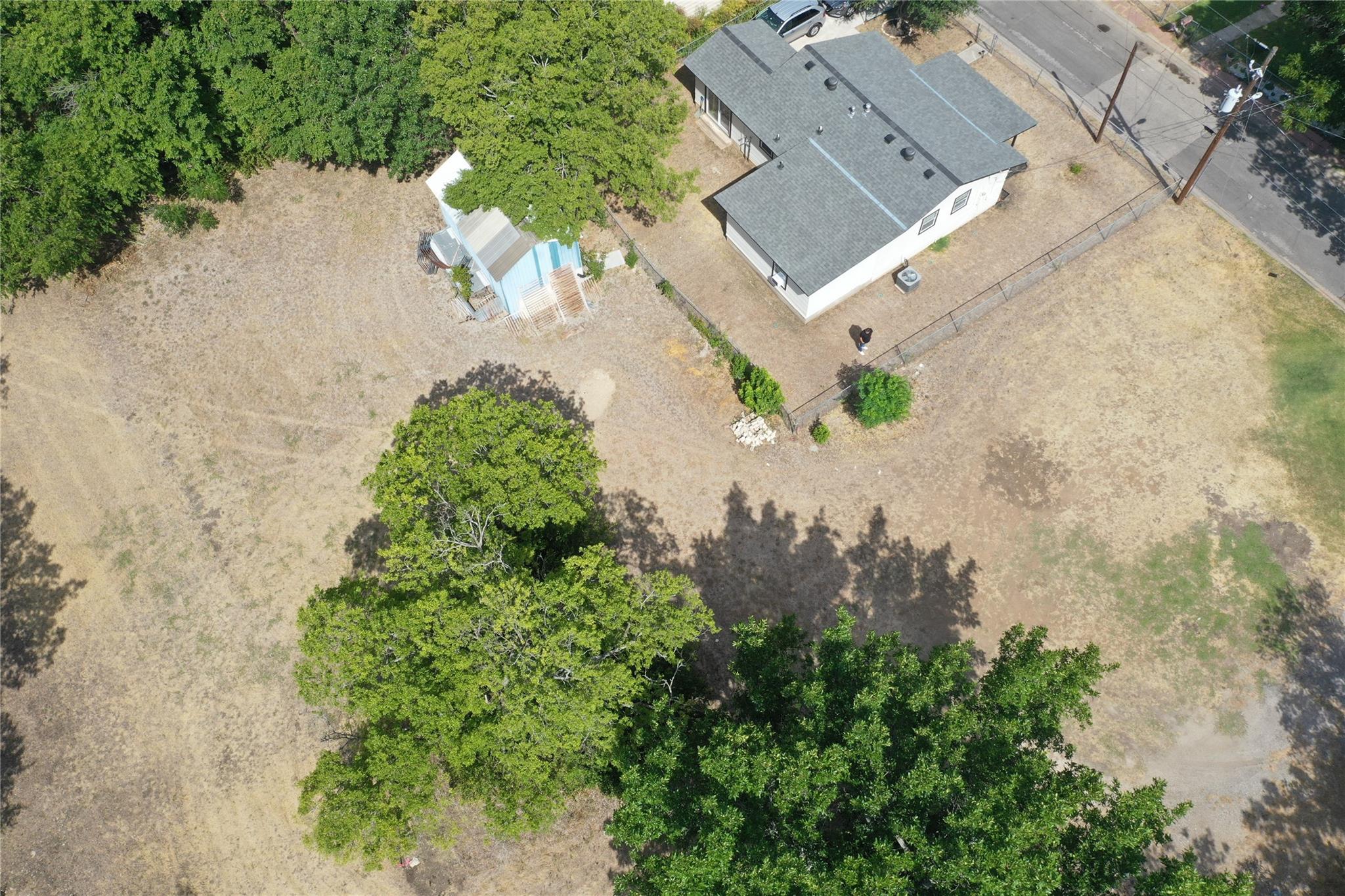 910 E 20th St, Georgetown, TX 78626