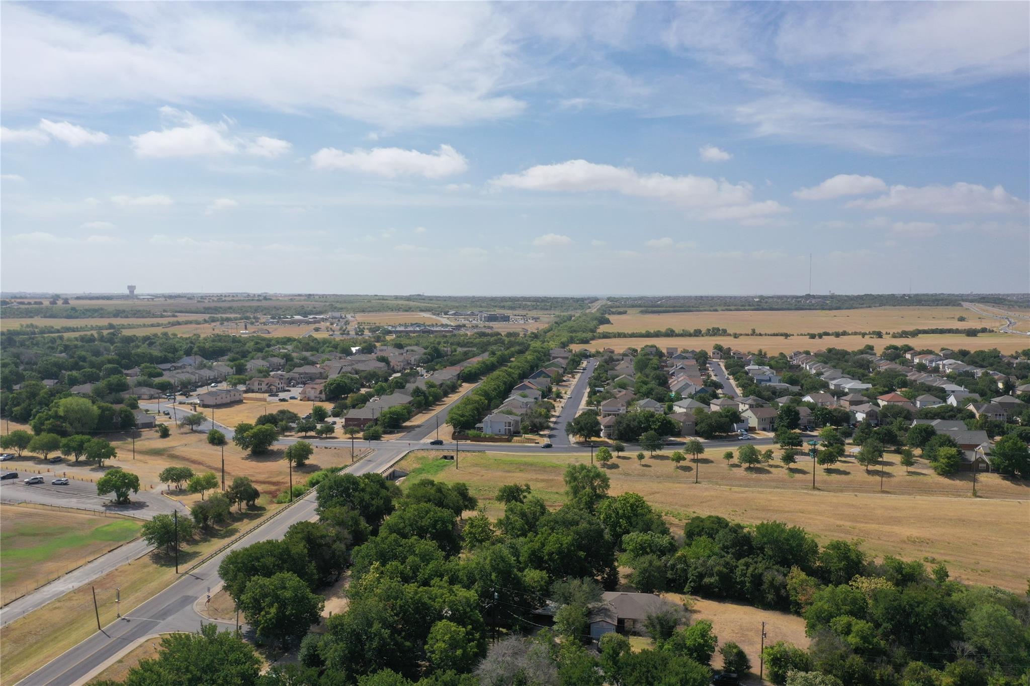 910 E 20th St, Georgetown, TX 78626