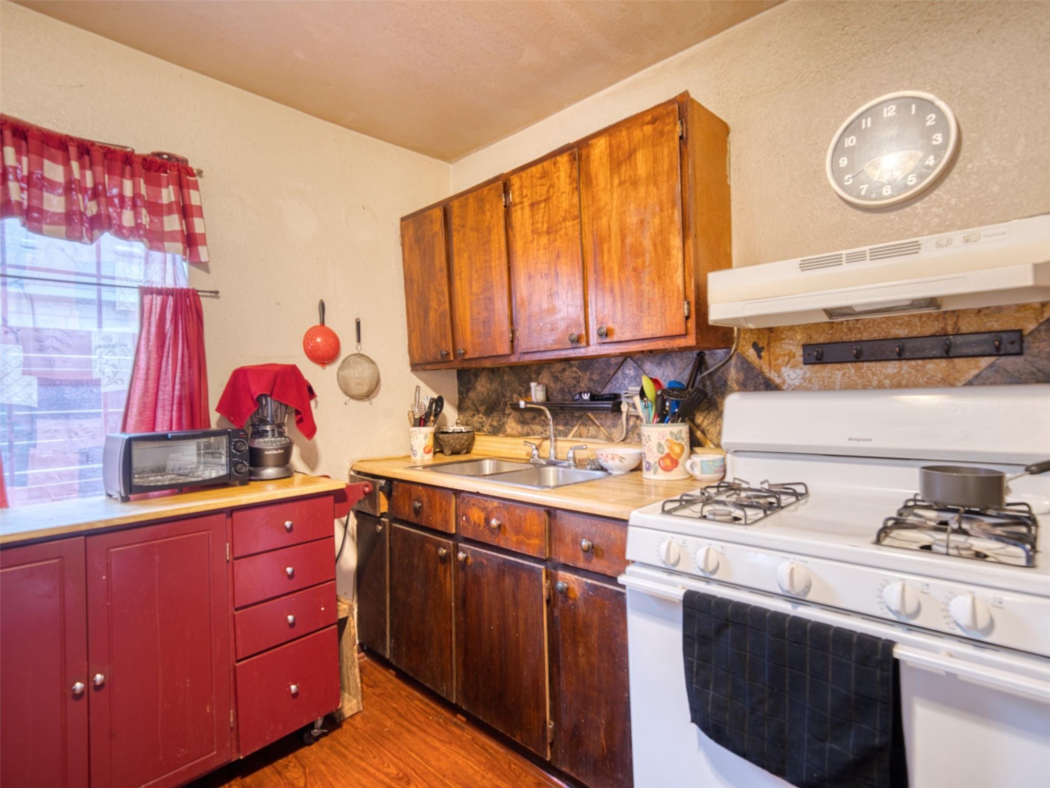 2900 Castro St, Austin, TX 78702